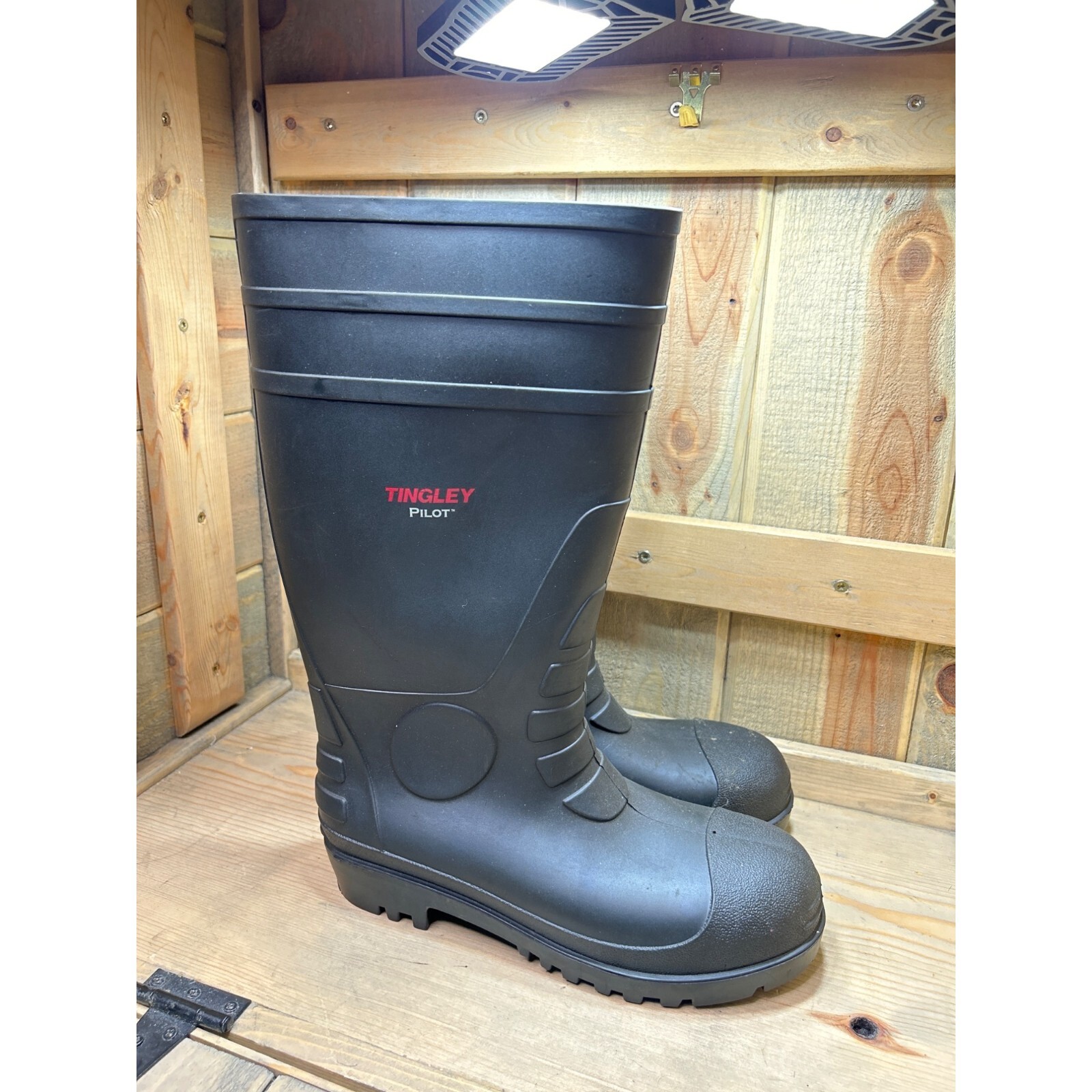 Tingley Pilot Mens 8 Rubber Work Boots Waterproof Rain Mud Knee High UK 7 EU 41