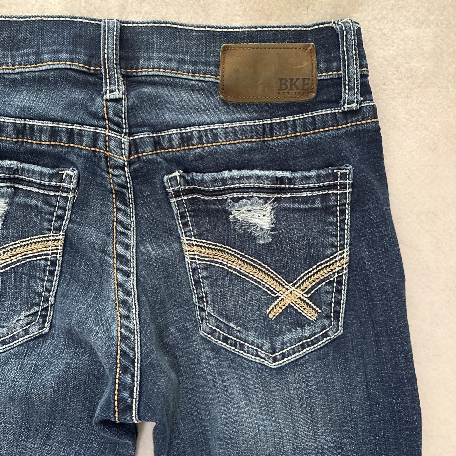 BKE Buckle Jake Jeans Men’s Size 30×32 Distressed Straight Leg Stretch Dark Wash