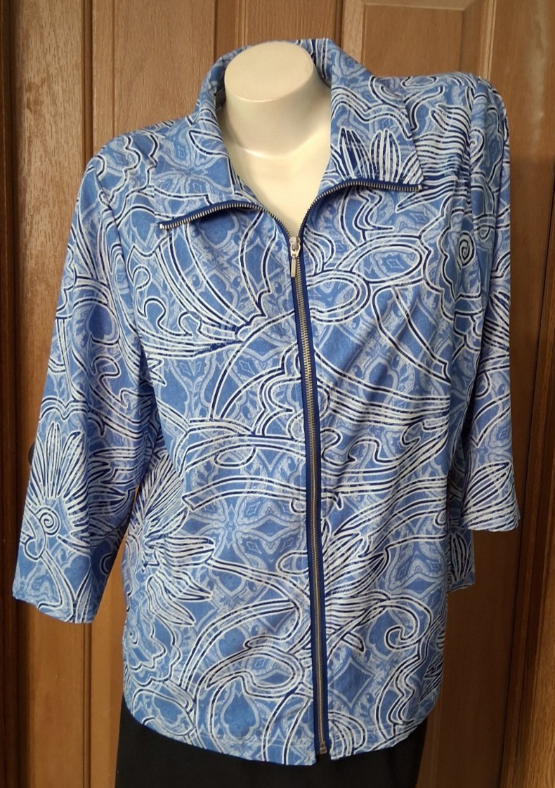 Weekends by Chico’s Blue Zippered Jacket Bracelet Sleeves Misses Size 2 (reg 12)
