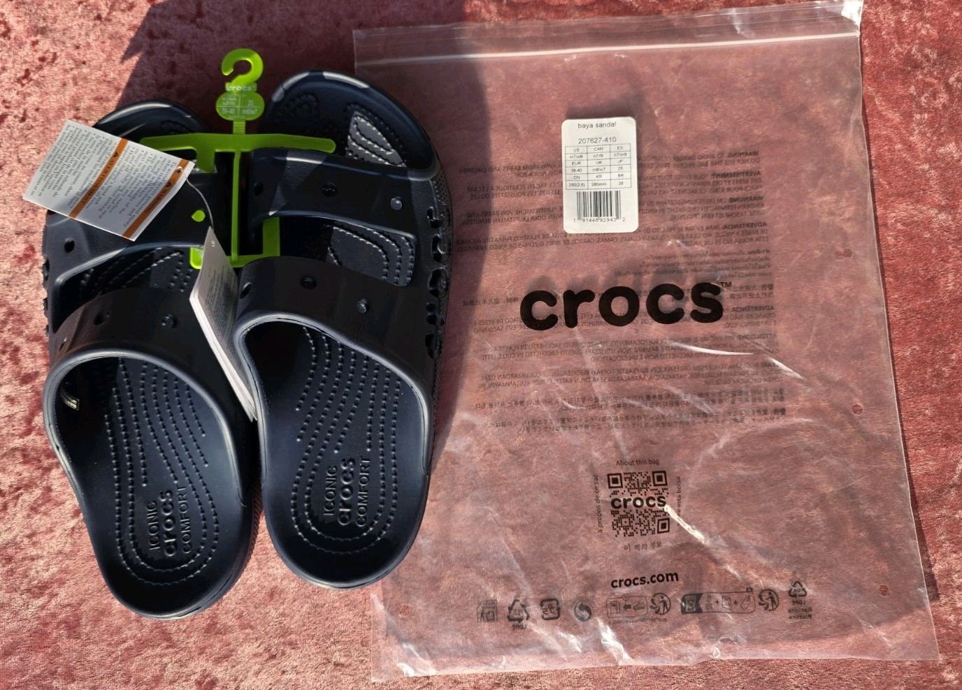 Crocs Iconic Baya Classic Sandals in Dark Navy M7/W9 NWT Original Packing (B-68)
