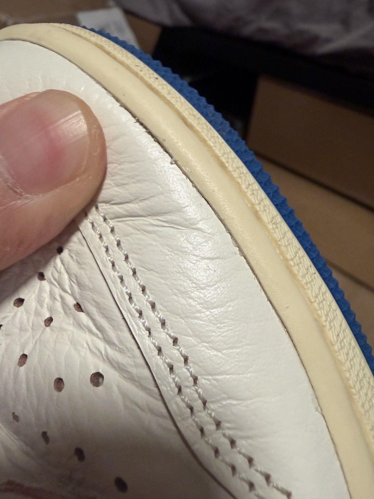 Size 9.5 – Fragment Design x Travis Scott Read Description