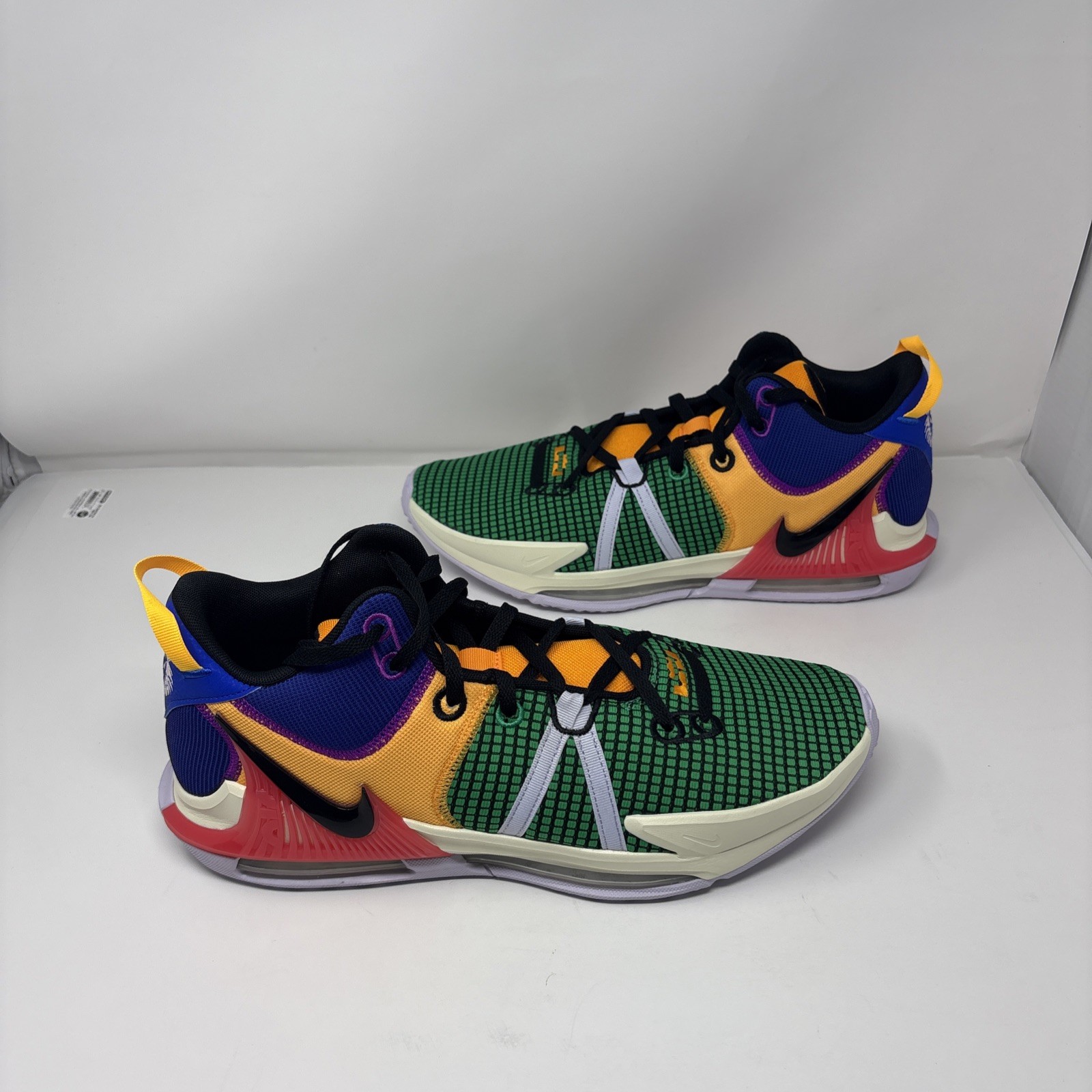 Nike LeBron Witness 7 “Vivid Purple/Sea Coral” Basketball Mens 15 DM1123-501
