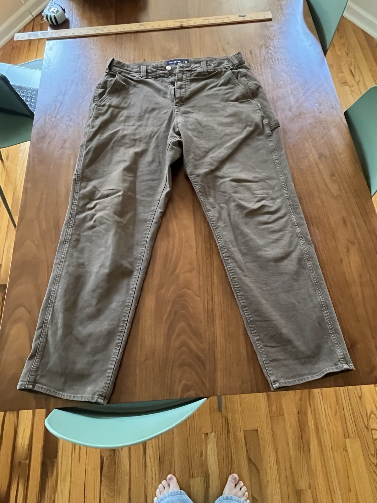 Abercrombie & Fitch Men’s Brown carpenter Pants Loose Fit Flat Front (34W)