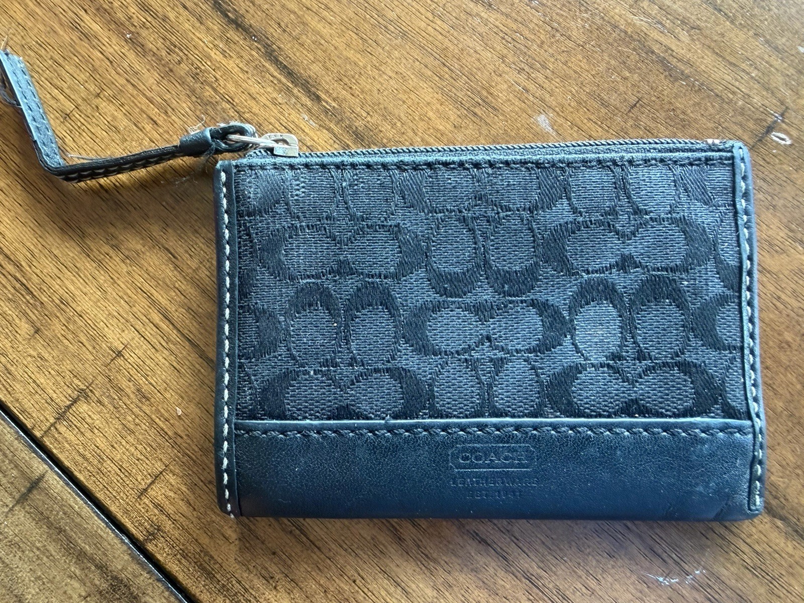 Coach Signature Logo Zip Coin Wallet Card Holder Key Ring Black Gray Women