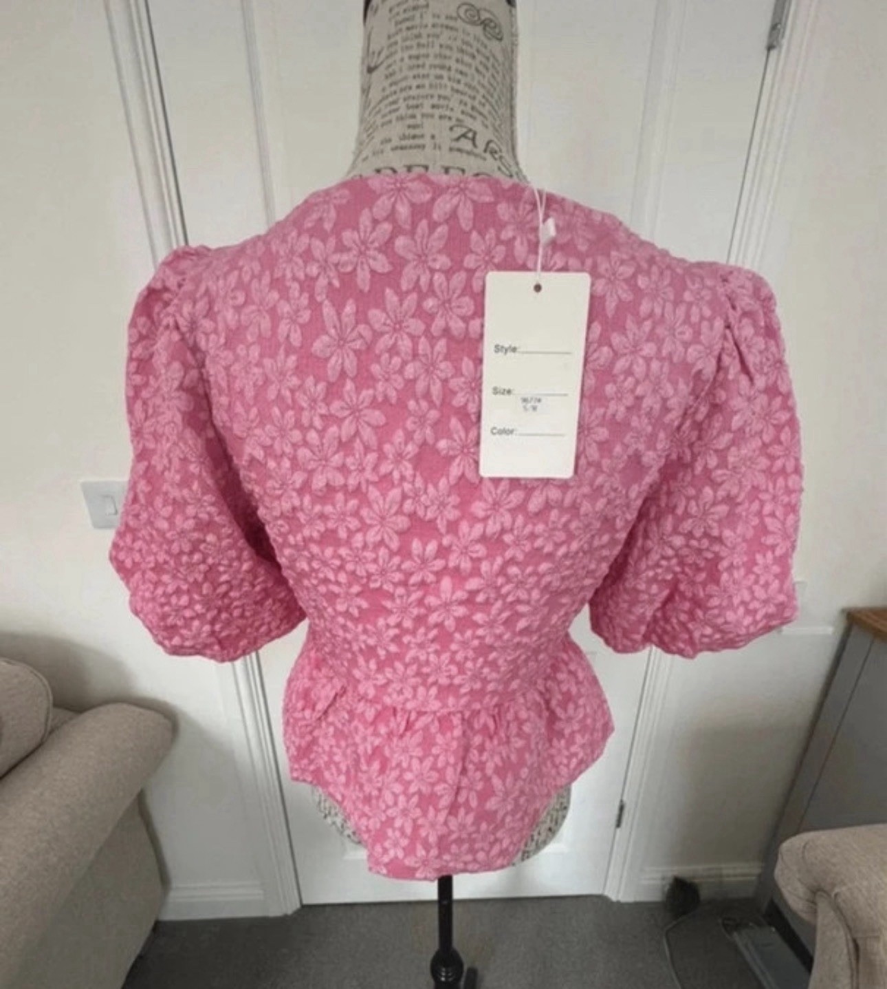 Pink – Tie Detail Floral Embossed Peplum Top L/XL uk 12-14 BNWT