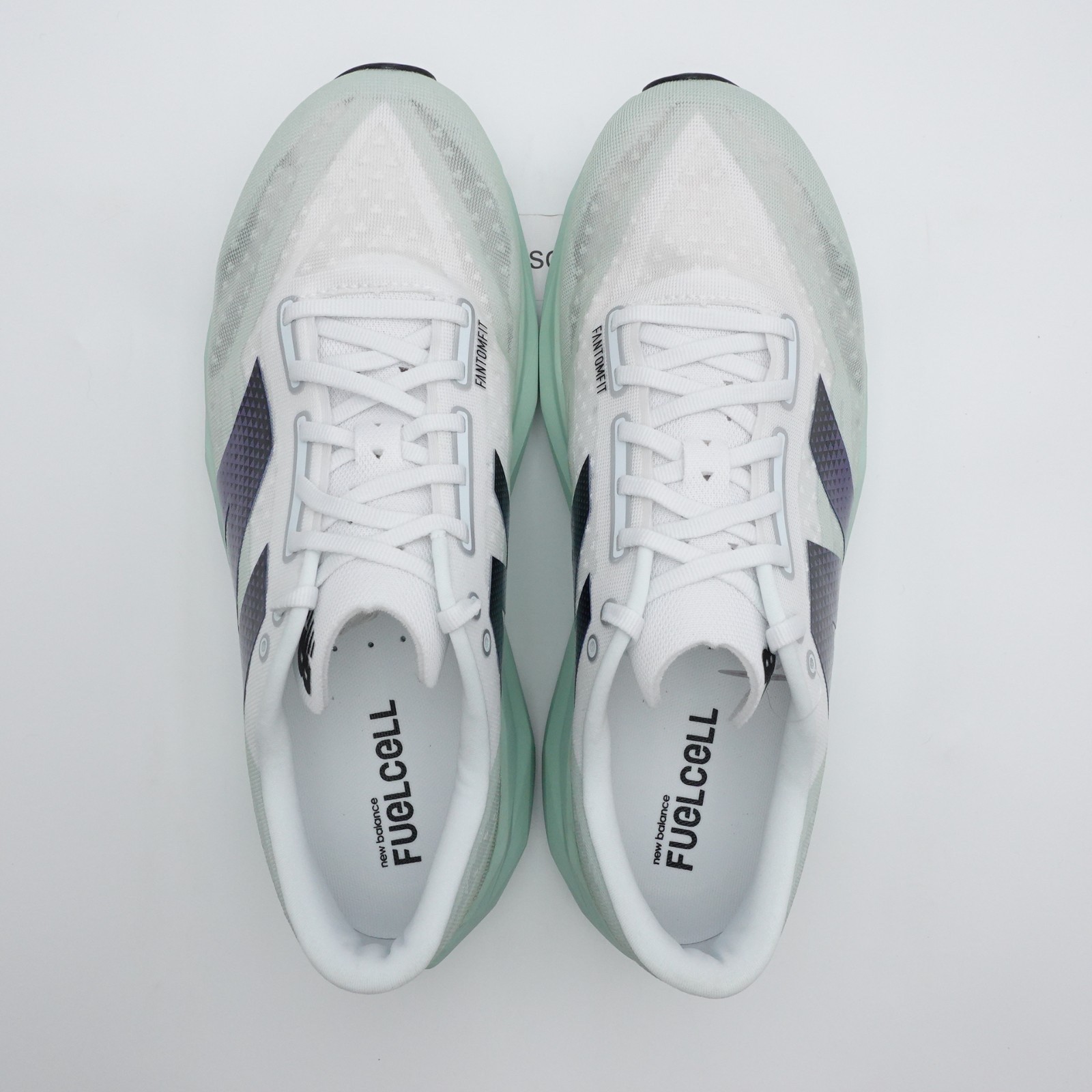 Size 11 WIDE 2E Men’s New Balance FuelCell Rebel v4 Running Shoes MFCXCE4