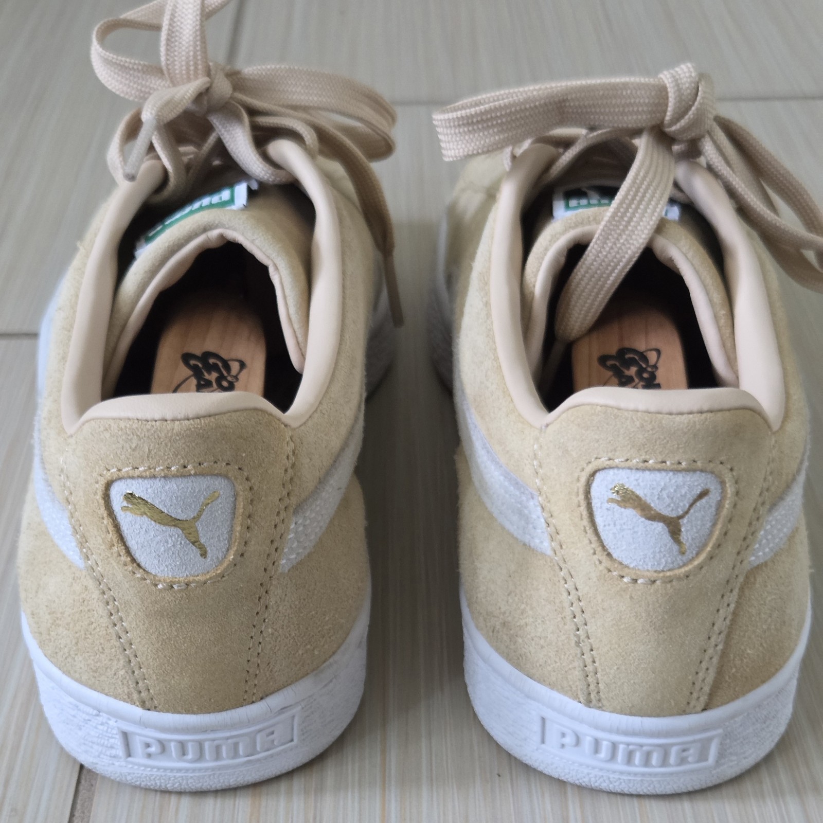 Size 10 Puma Suede Classic+ Beige Mens Lace-Up Athletic Sneakers 363242-08