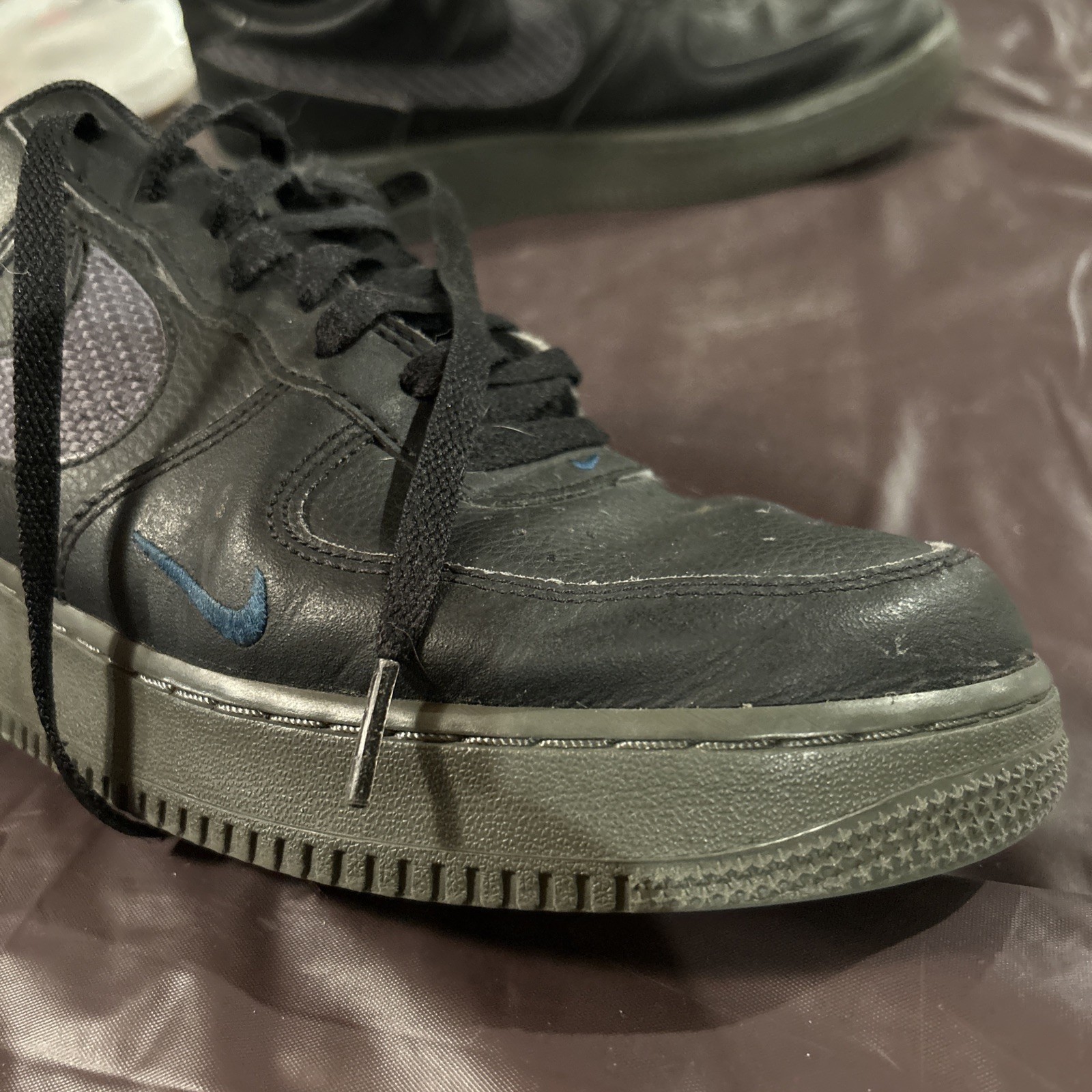 Size 11 Nike Air Force 1 Carbon Fiber” Black/Grey/Blue USED