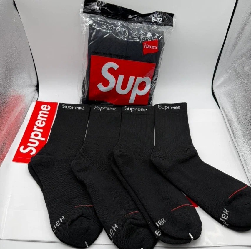 Supreme Hanes Black Crew Socks 4 Pair Pack Men’s Size 6-12 New