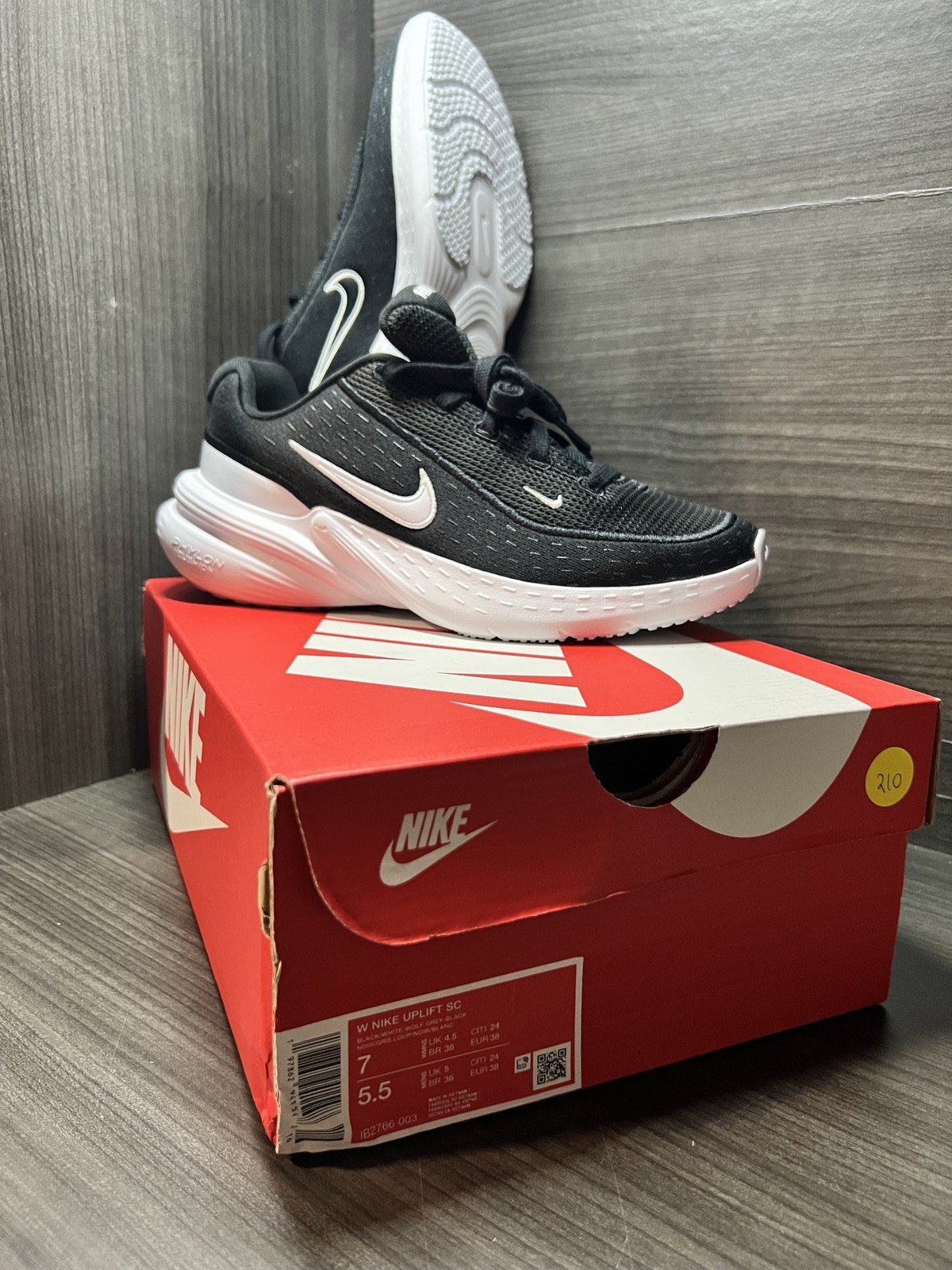 Size 7W/5.5M Nike Uplift SC Black Wolf Grey White IB2766-003 New