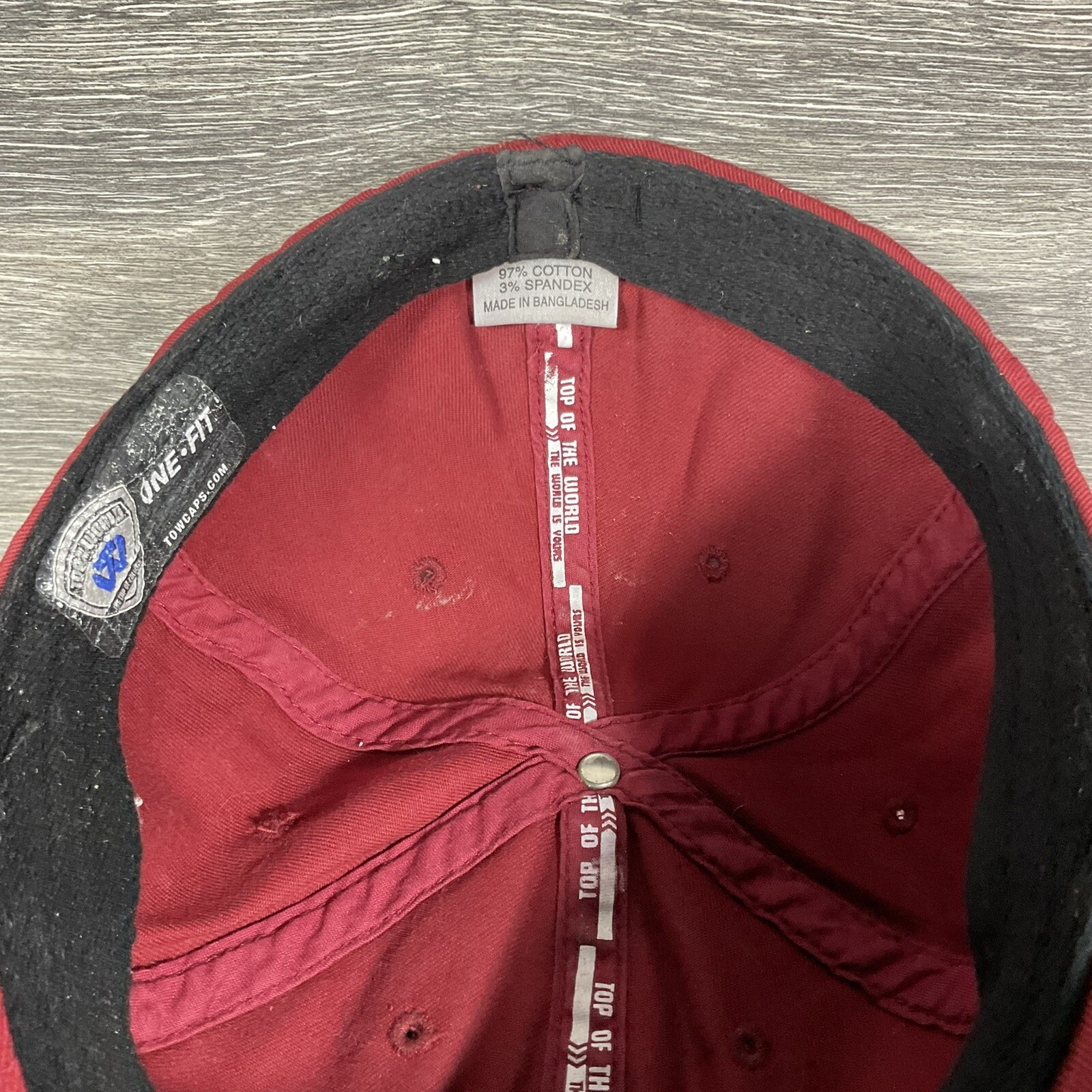 ESPN Arkansas Razorbacks SEC Fitted Hat Cap One Size Fit Most Stretch University