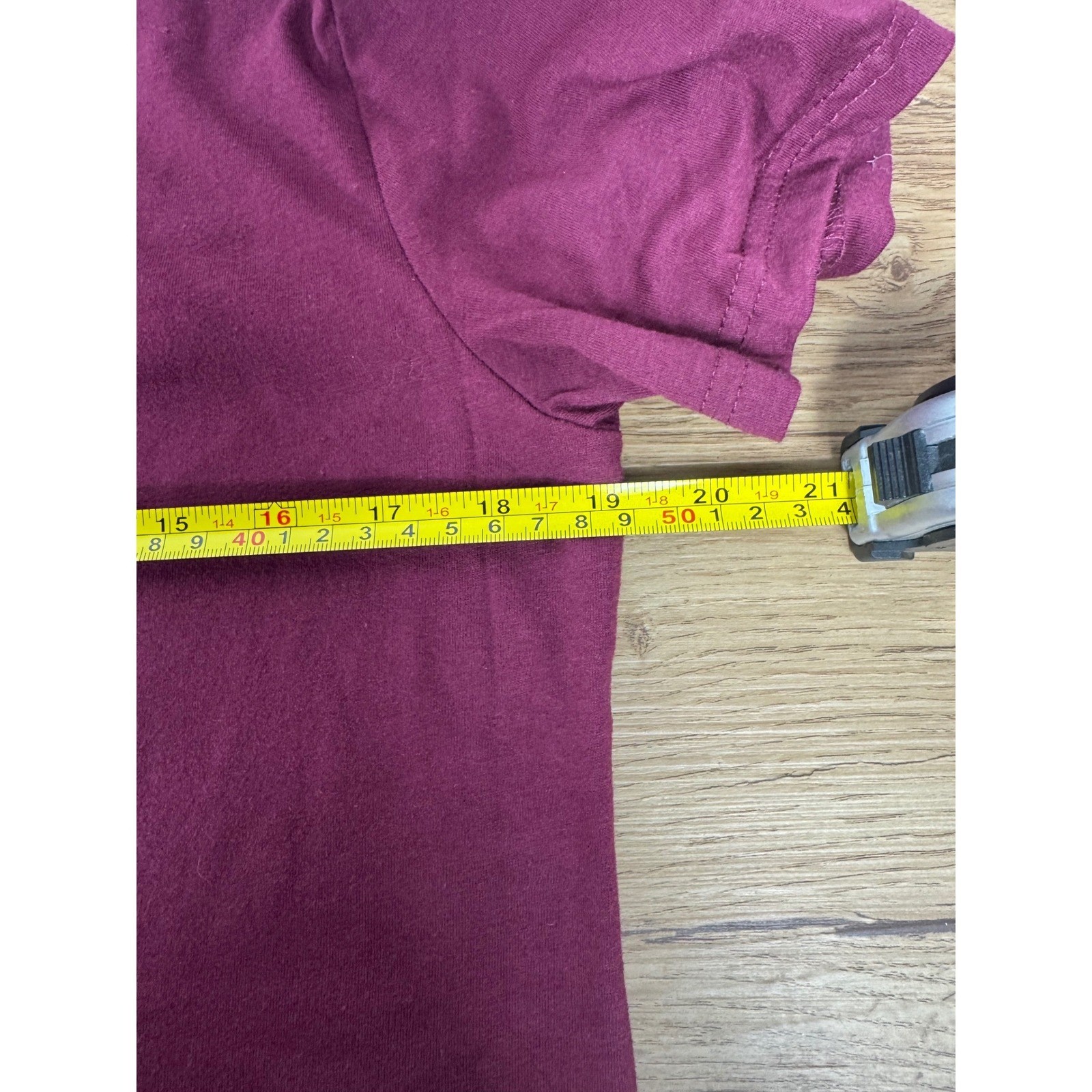 Harry Potter Platform 9 3/4 Hogwarts Express Maroon Graphic T-Shirt Womens M