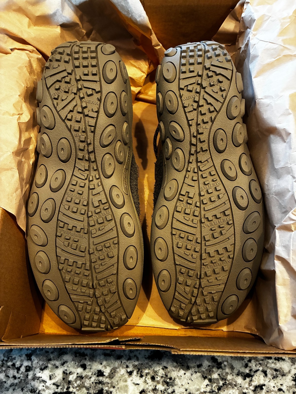 Merrell Jungle Moc Explorer Mens 8.5 Medium Coyote Brown SEE ITEM DESCRIPTION