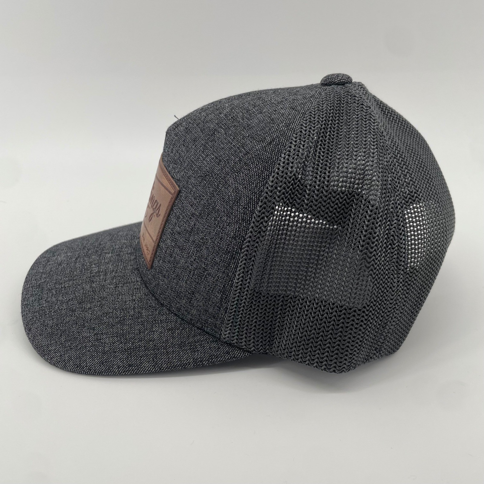 Rawlings Trucker Hat Mens OSFM Gray Leather Patch Snapback Flexfit 110 Cap