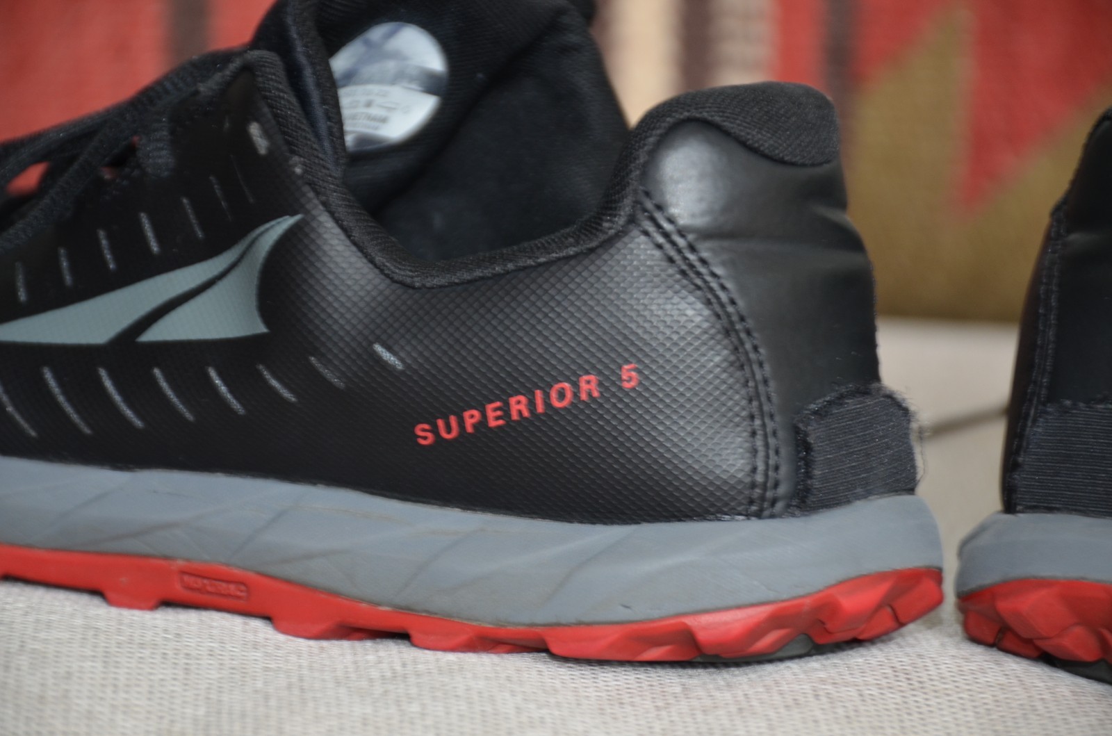 USED ALTRA Men Superior 5 Sneakers Running Gym Crossfit AL0A546Z Black/Red 10.5