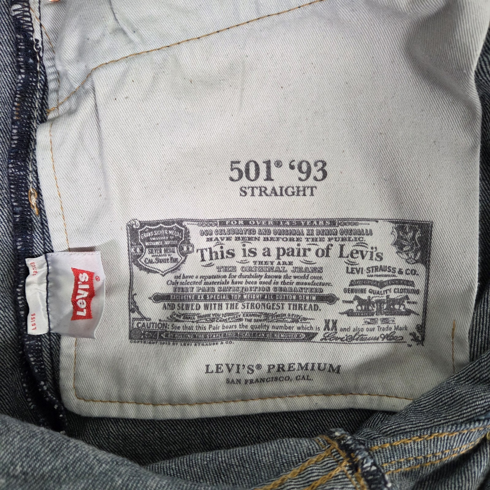 Levi’s Premium 501 ’93 Straight Leg Jeans Mens 40×26 Blue Medium Wash Button Fly
