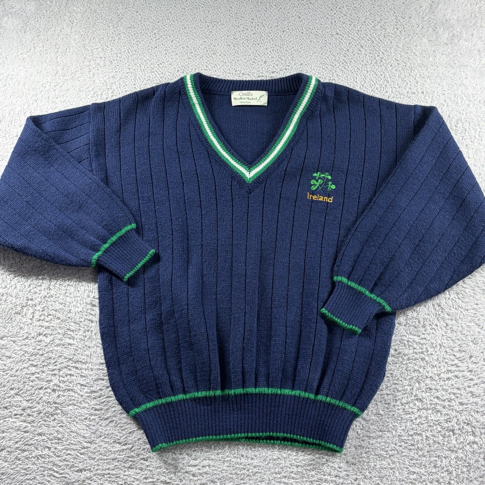 Quill’s Woolen Market Irish Sweater Ribbed Knit V Neck Shamrock Embroidered M