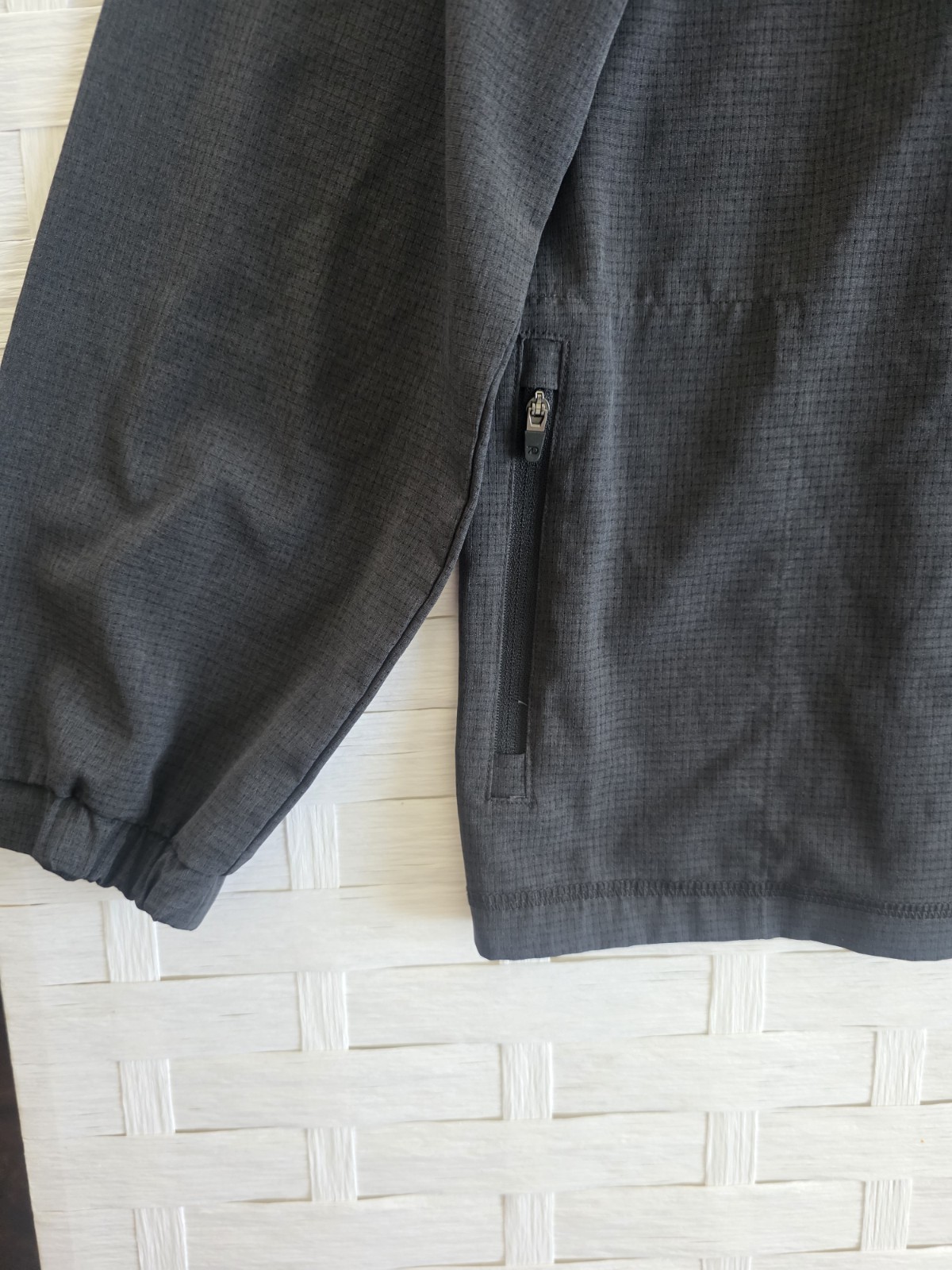 7Diamonds Men’s Black 1/4 Zip Pullover Jacket Stand-Up Collar Logo Size L