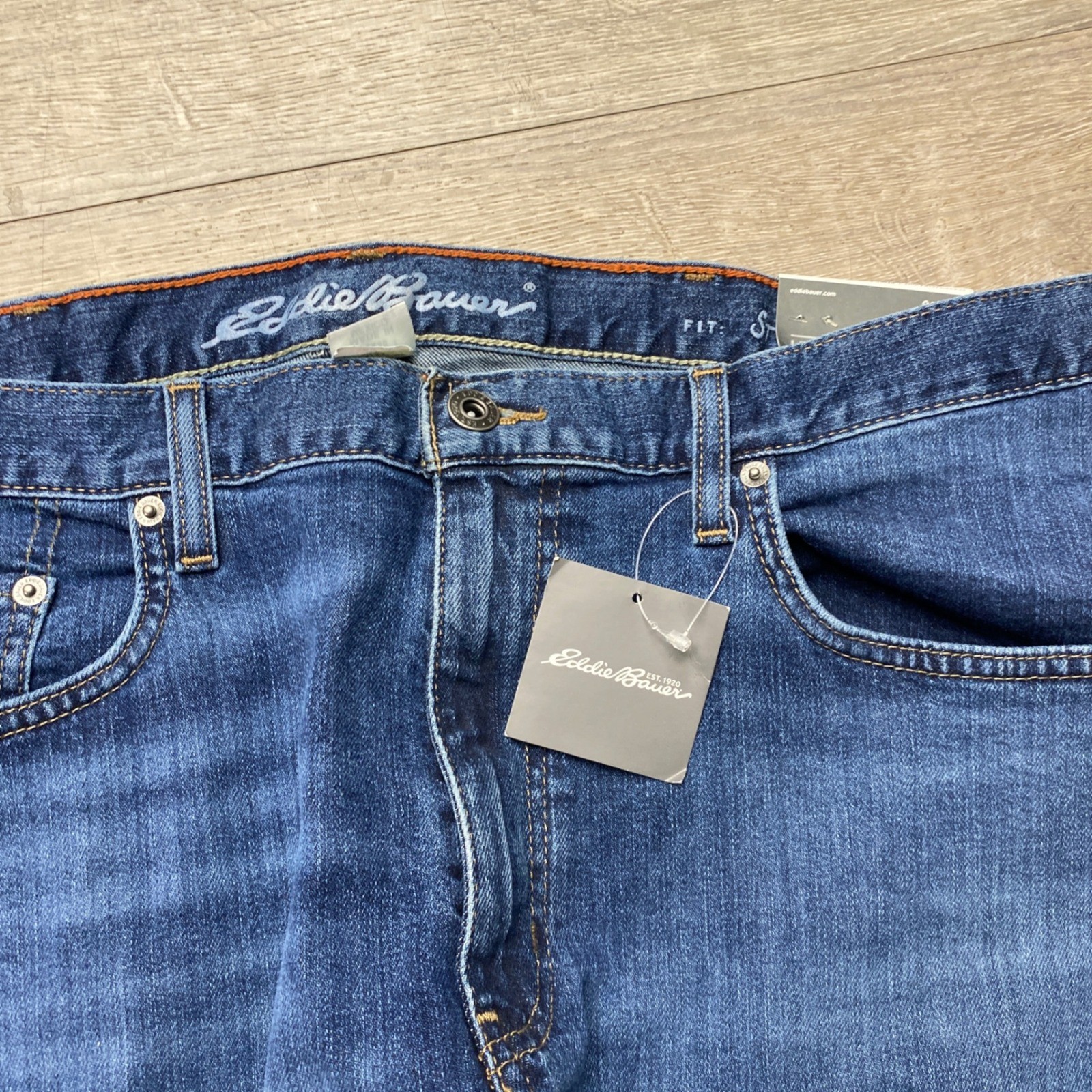 Eddie Bauer Jeans Classic Straight Mens 38×30 Blue Denim NWT Regular Fit Pants