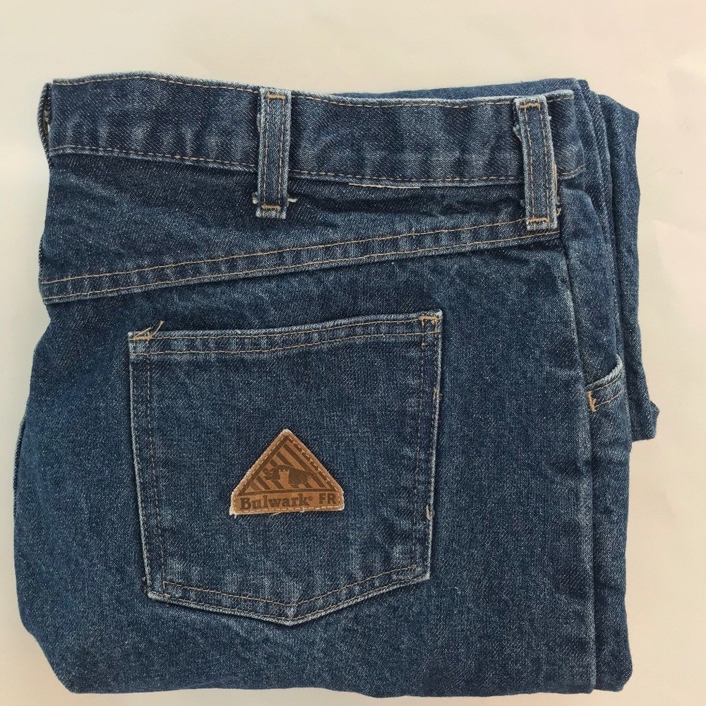 Bulwark Excel FR Men’s Flame Resistant Jeans – 38x37U