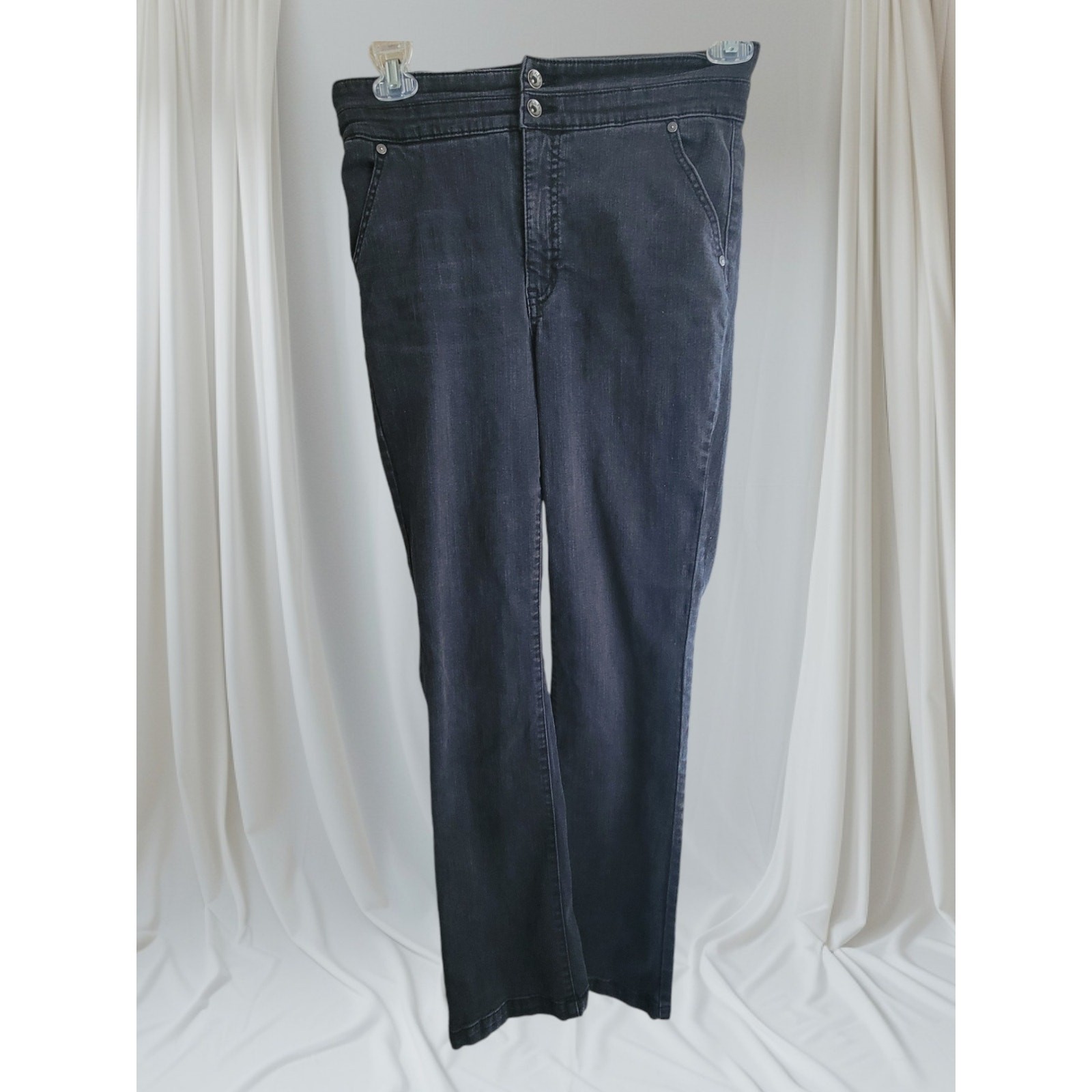 Anne Klein Jeans Size 6 Black Stretch Zipper Button Closure 5 pocket Boot Cut