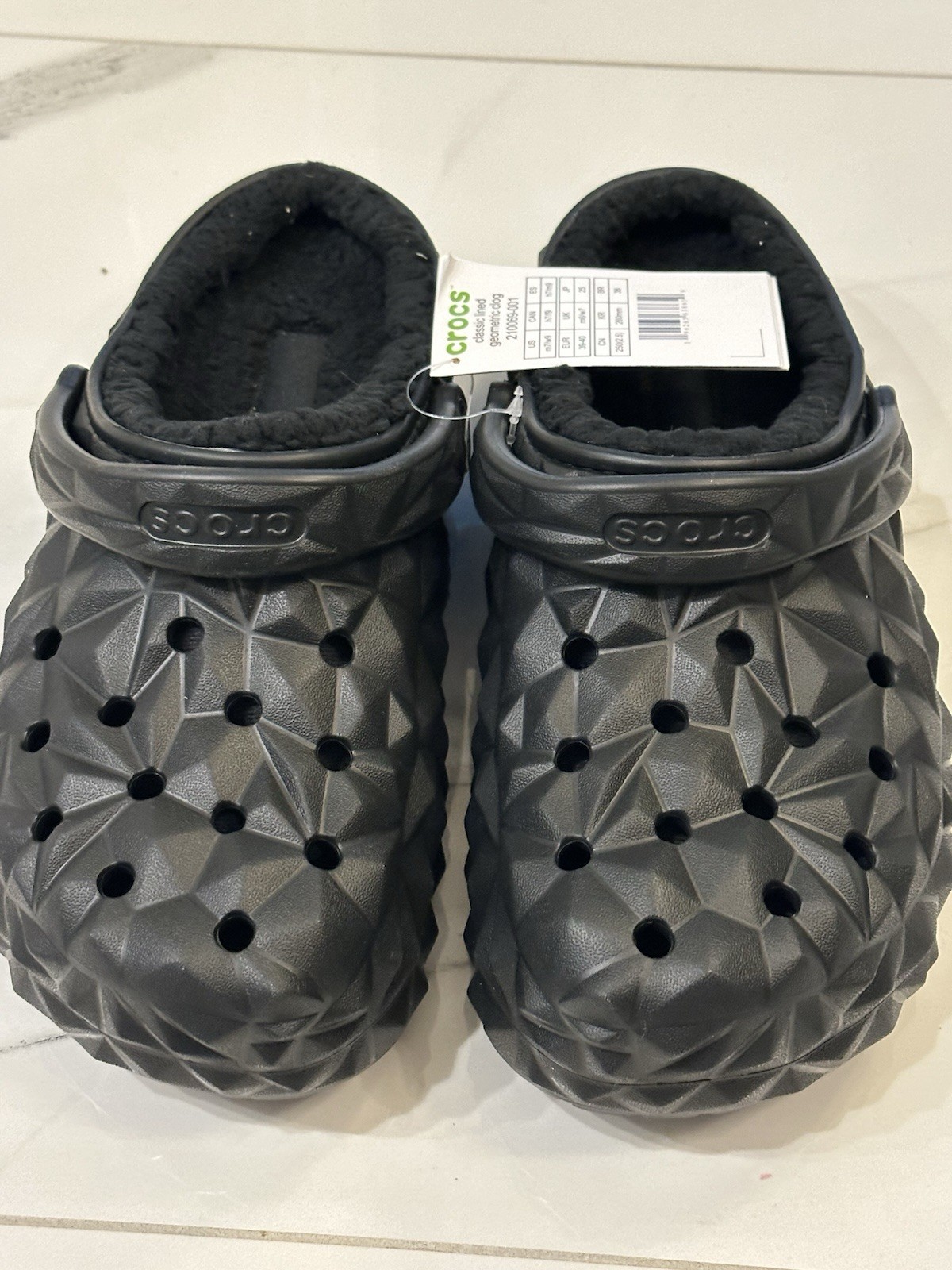 NWT Crocs Geometric Fur Lined Slip-on Shoes, Black W9 / M7