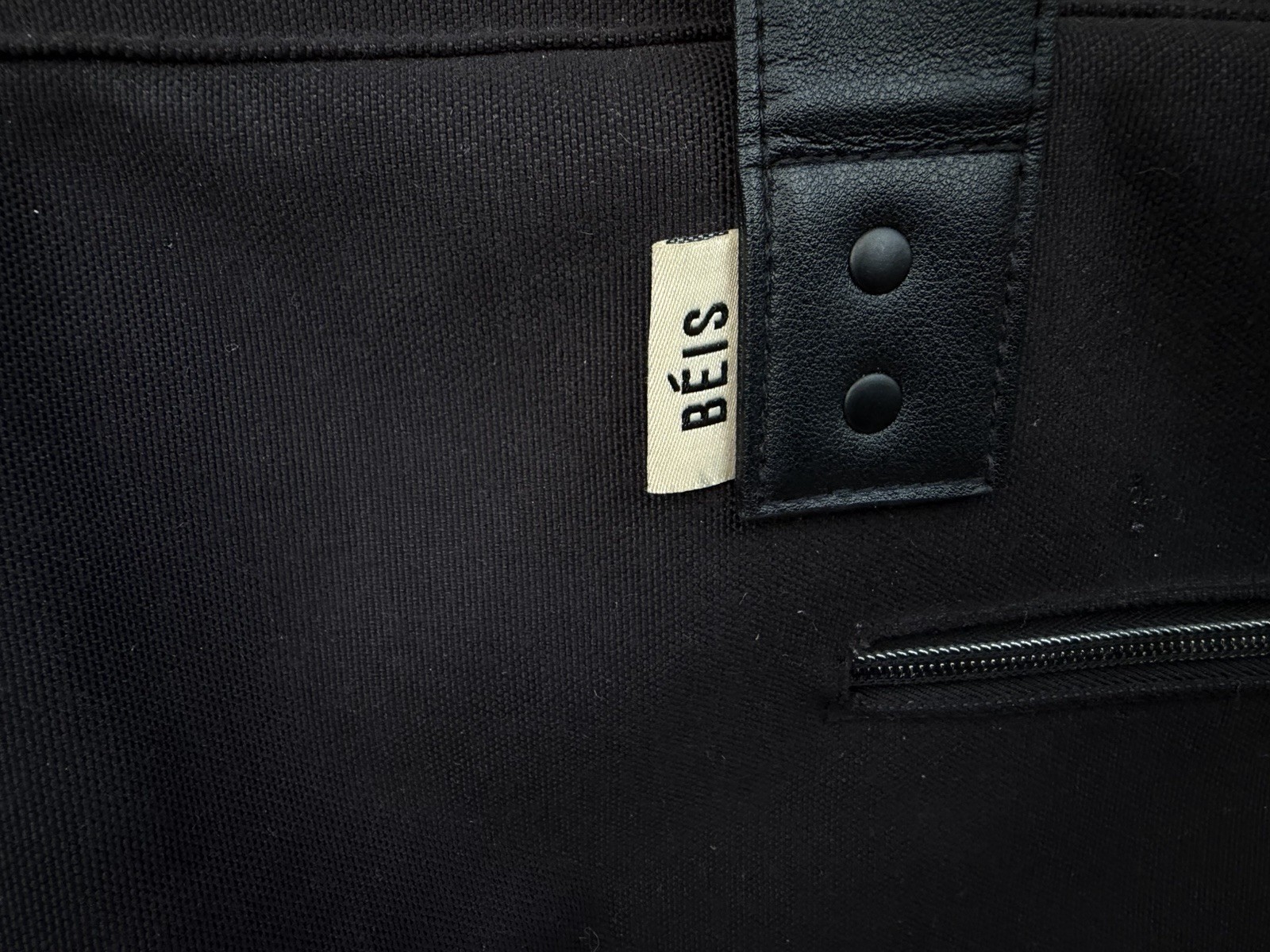 Beis Black Weekender Bag Lightweight Zip Closure Detachable Shoulder Strap Women