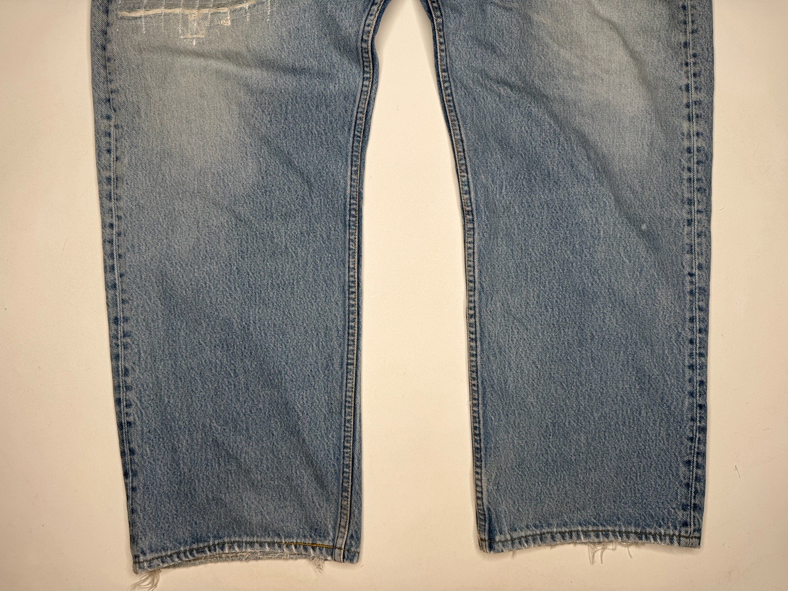 Vintage Levi’s 501 Straight Leg Made In USA Denim Jeans | 45 x 30*