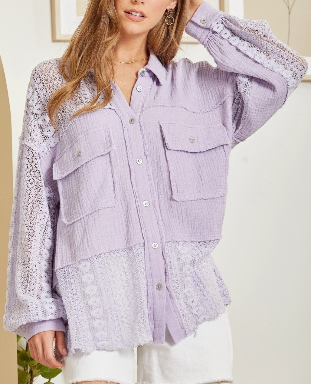 🔥🔥Cotton Button Up Lace Top Double Breast Pockets. Size Large