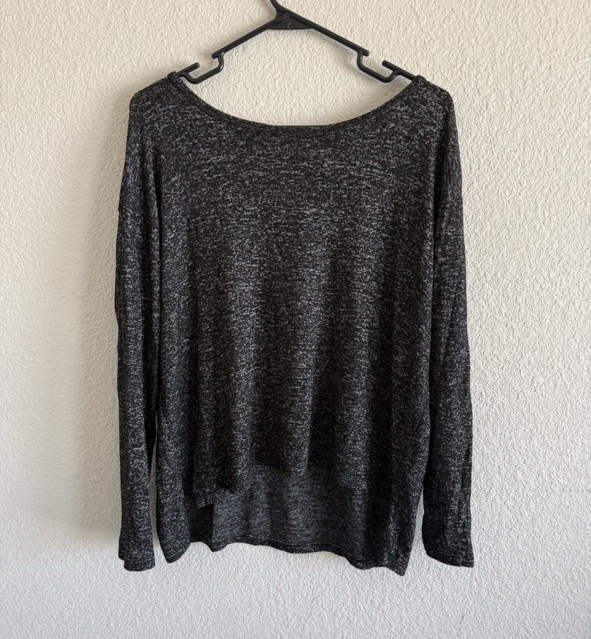 Ambiance Women’s Heathered Knit Top Black/White Scoop Neck Long Sleeve Stretch L