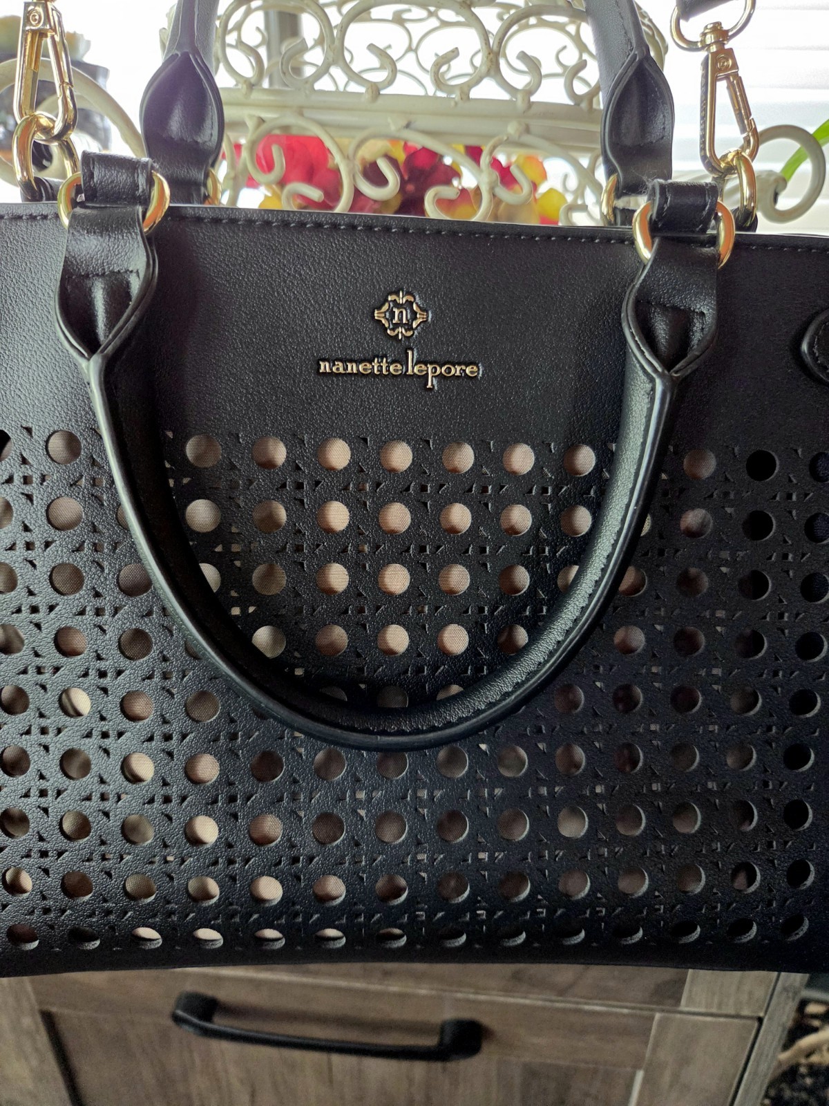 NWOT Nanette Lapore Black Crossbody Satchel Purse Multi-Pocket Adjustable Strap