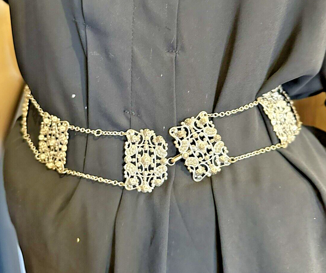 Antique Victorian Floral Etched Repousse Chantelaine Silver t Buckle 30.5″ Belt