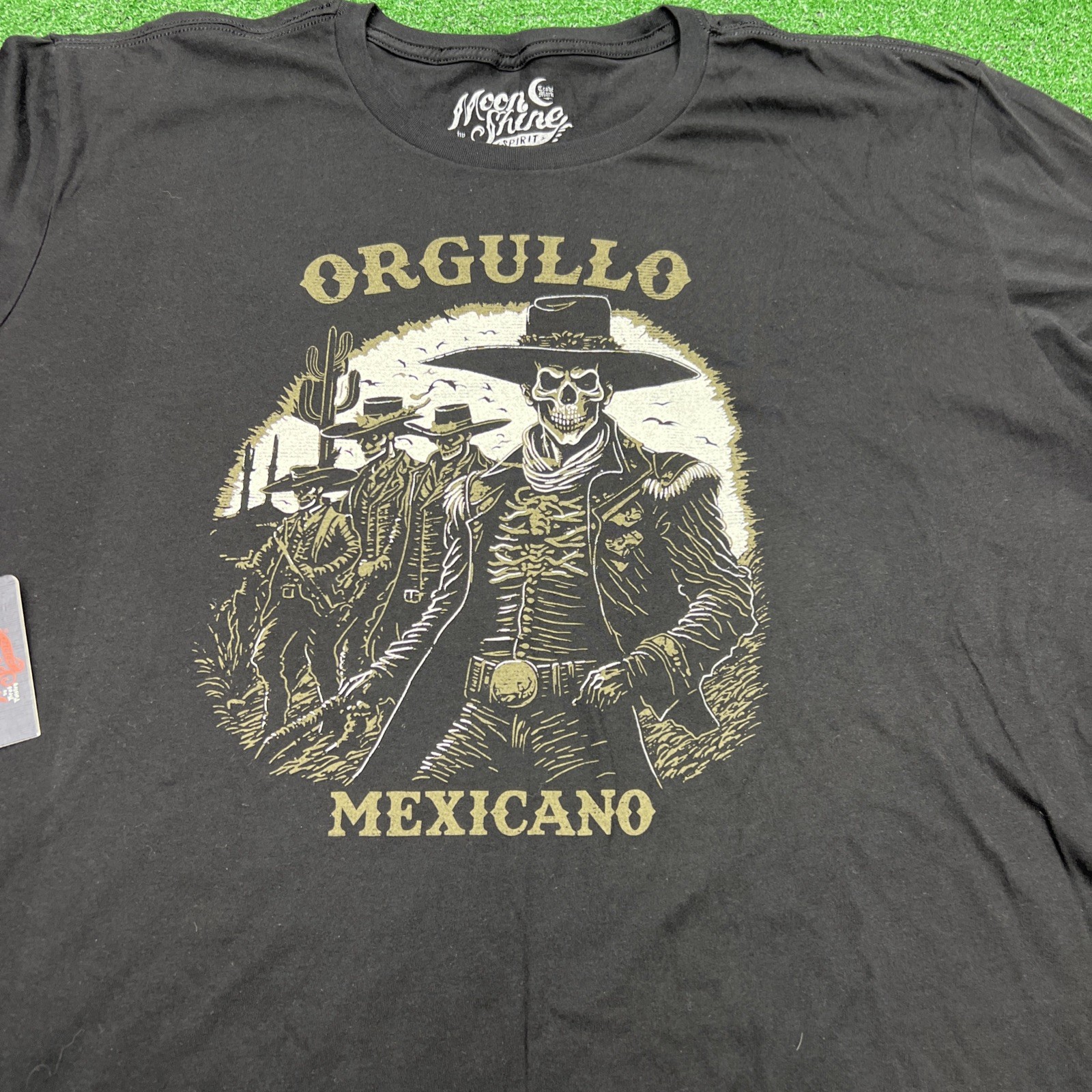Moon Shine Spirit By Brad Paisley Orgullo Mexicano Black T-Shirt Mens 2XL