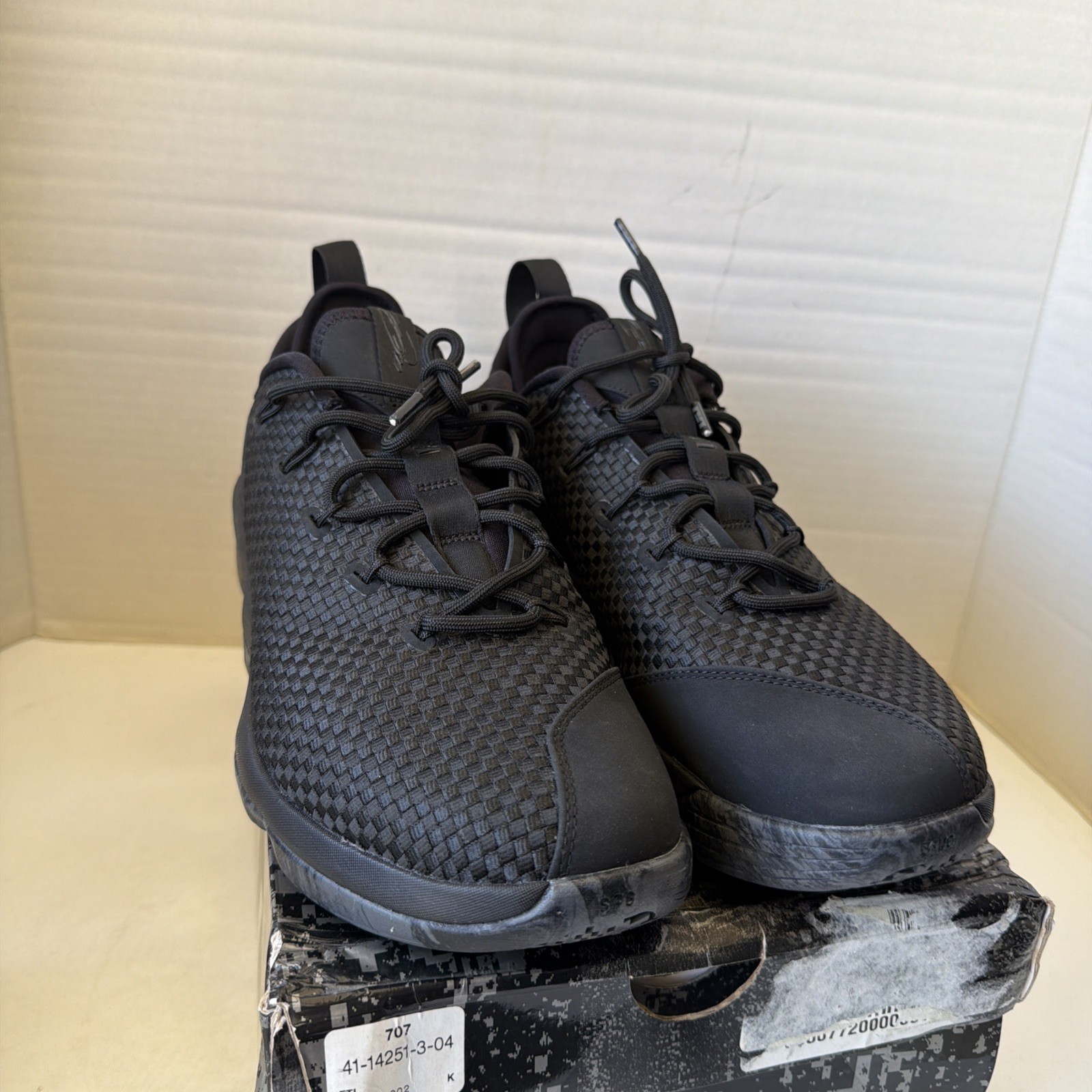 Nike LeBron 14 Low Triple Black 878636-002 Basketball Shoes Men’s – Sz 13 -READ