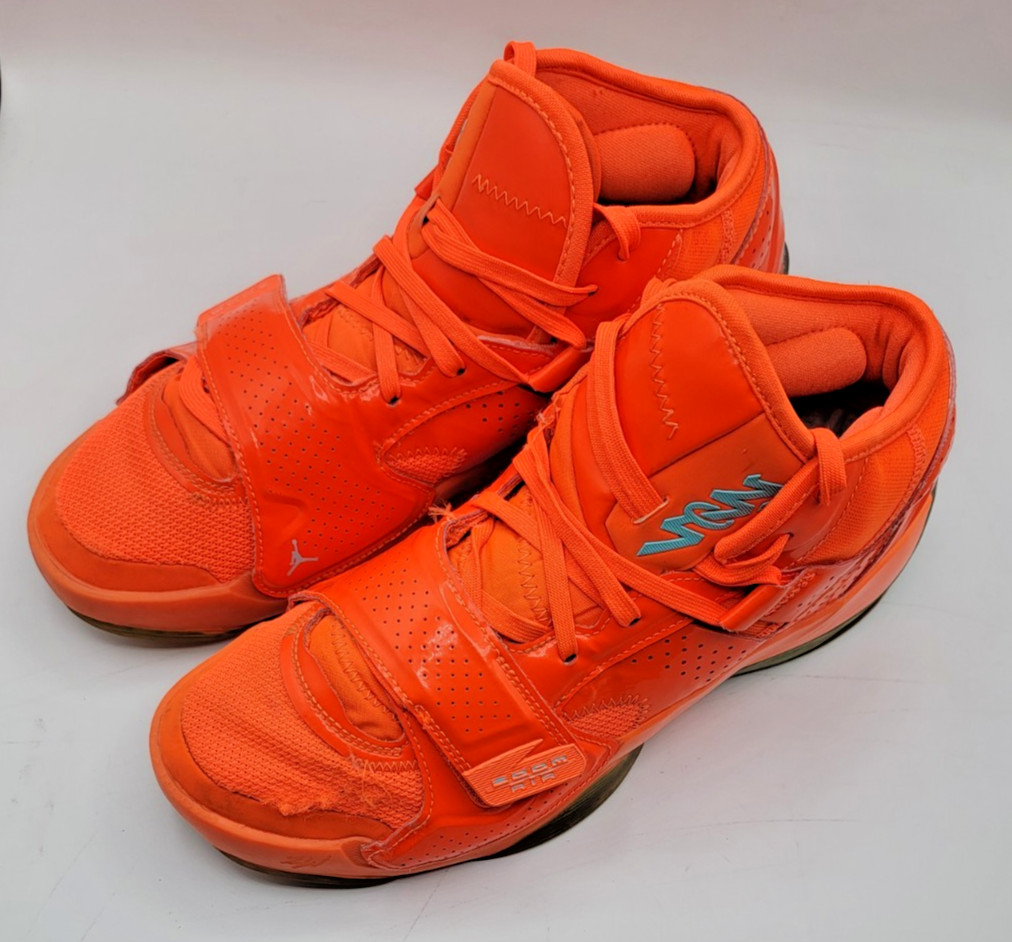 Nike Air Jordan Zion 2 Men’s 10.5 Hyper Crimson Teal Accents Basketball Sneakers
