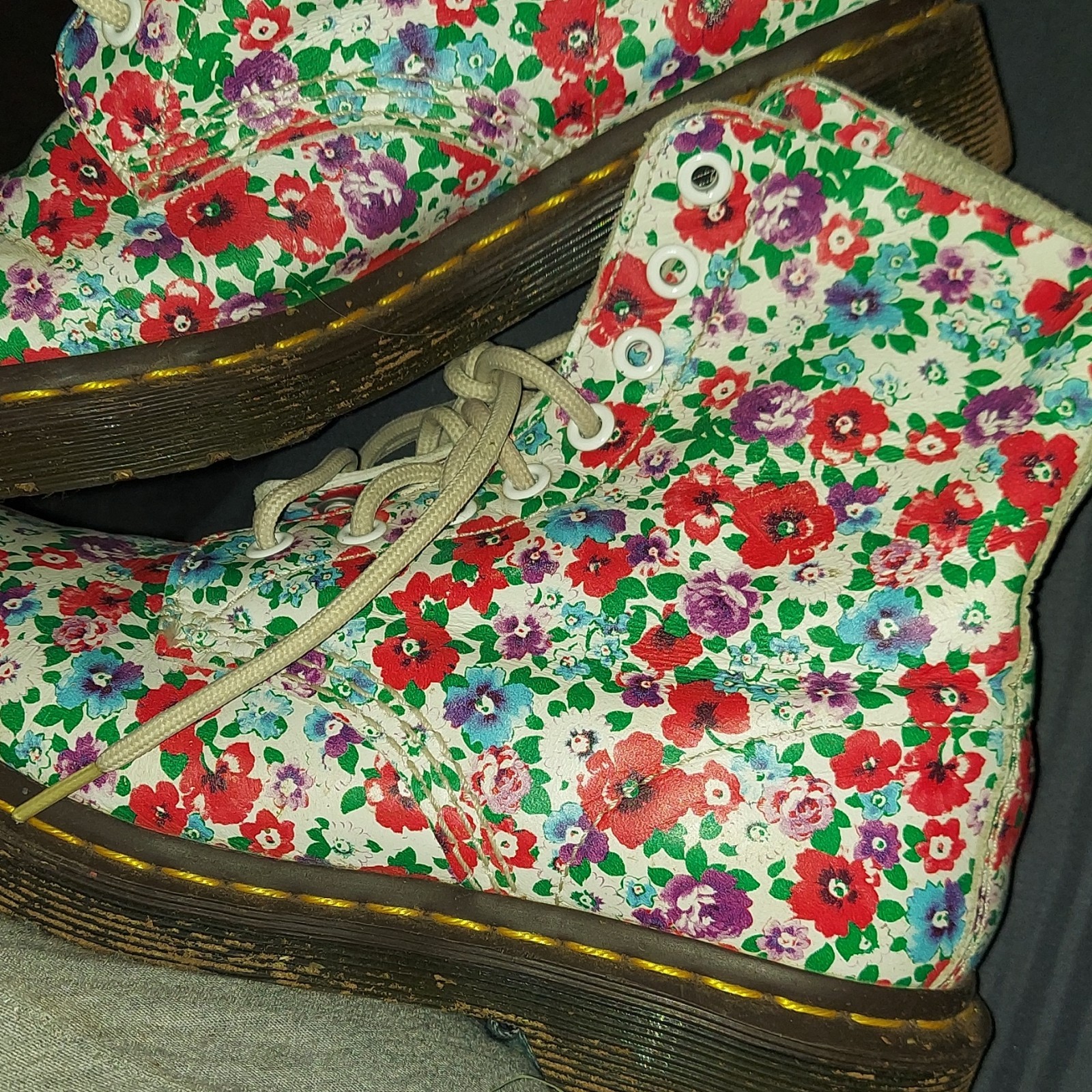 Dr. Martens Pascal Floral Leather Combat Ankle Boots Round Toe Lace Up US 6