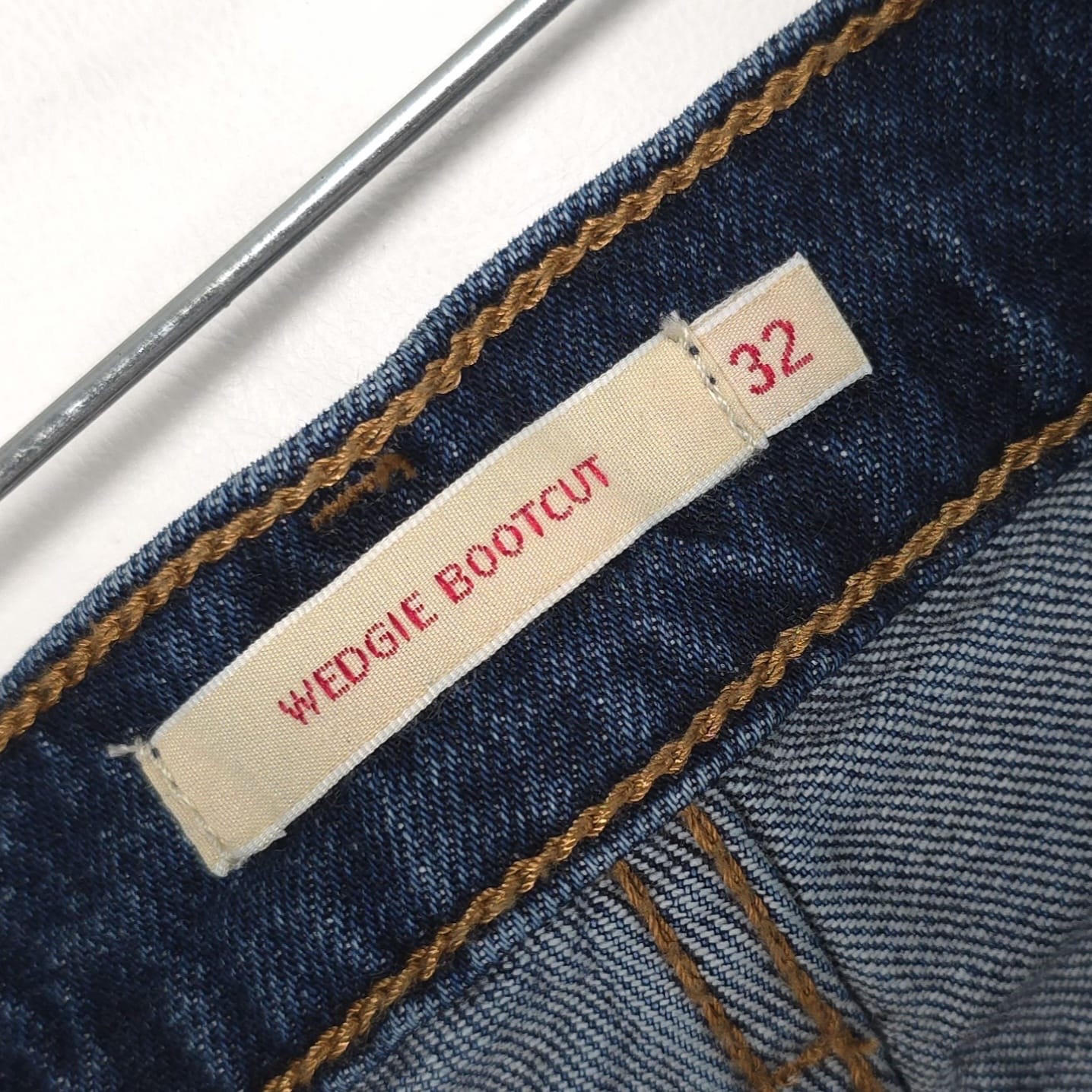 LEVIS PREMIUM Women’s Jeans Wedgie Bootcut Flare 32 Button Fly A8710-0001