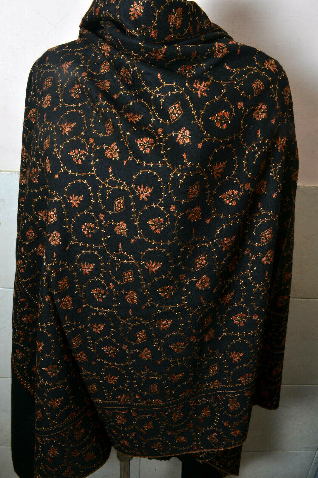 BLACK KASHMIRI WAVE EMBROIDERY JAAL – 100% CASHMERE PASHMINA SHAWL ~ 16 DESIGNS
