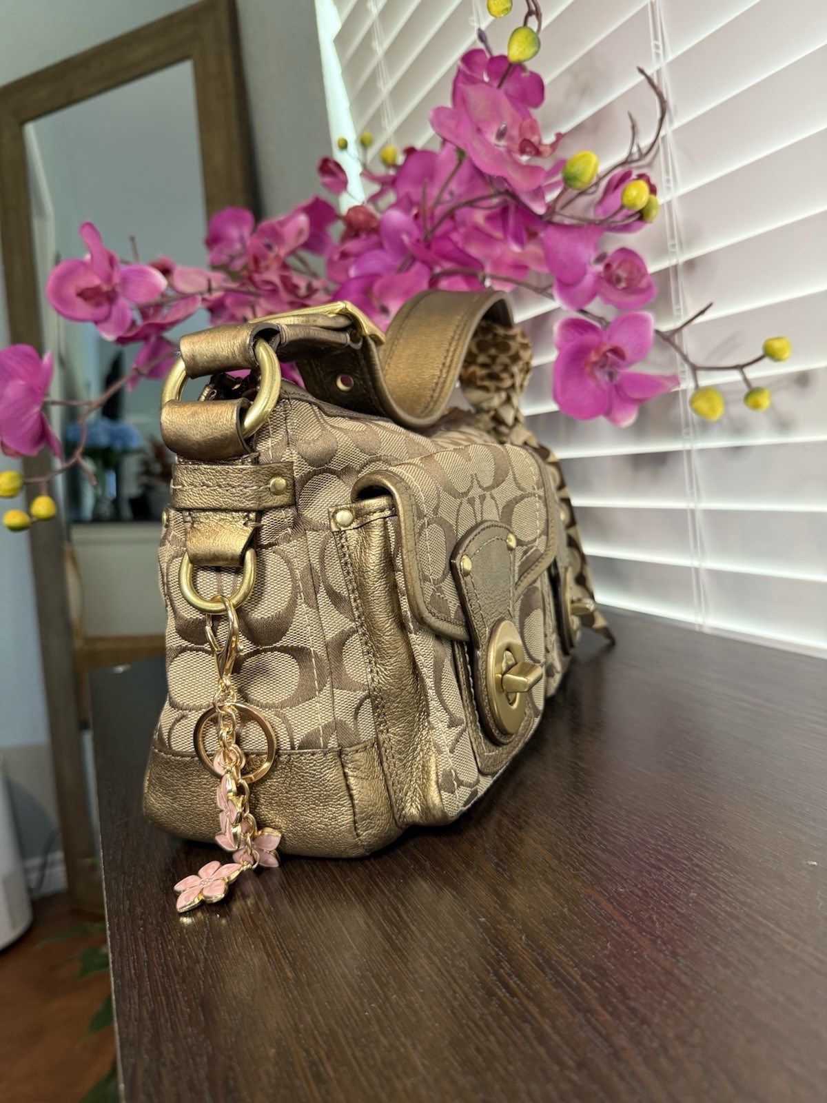 Coach Vintage 65th Anniversary Legacy Canvas Turn-lock Shoulder Bag 10339 Y2K