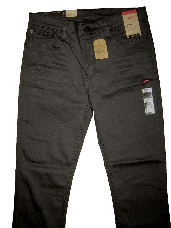 NWT Levi’s 511 jeans 33 x 30 Slim Fit Retail $80 Style # 04511-2272