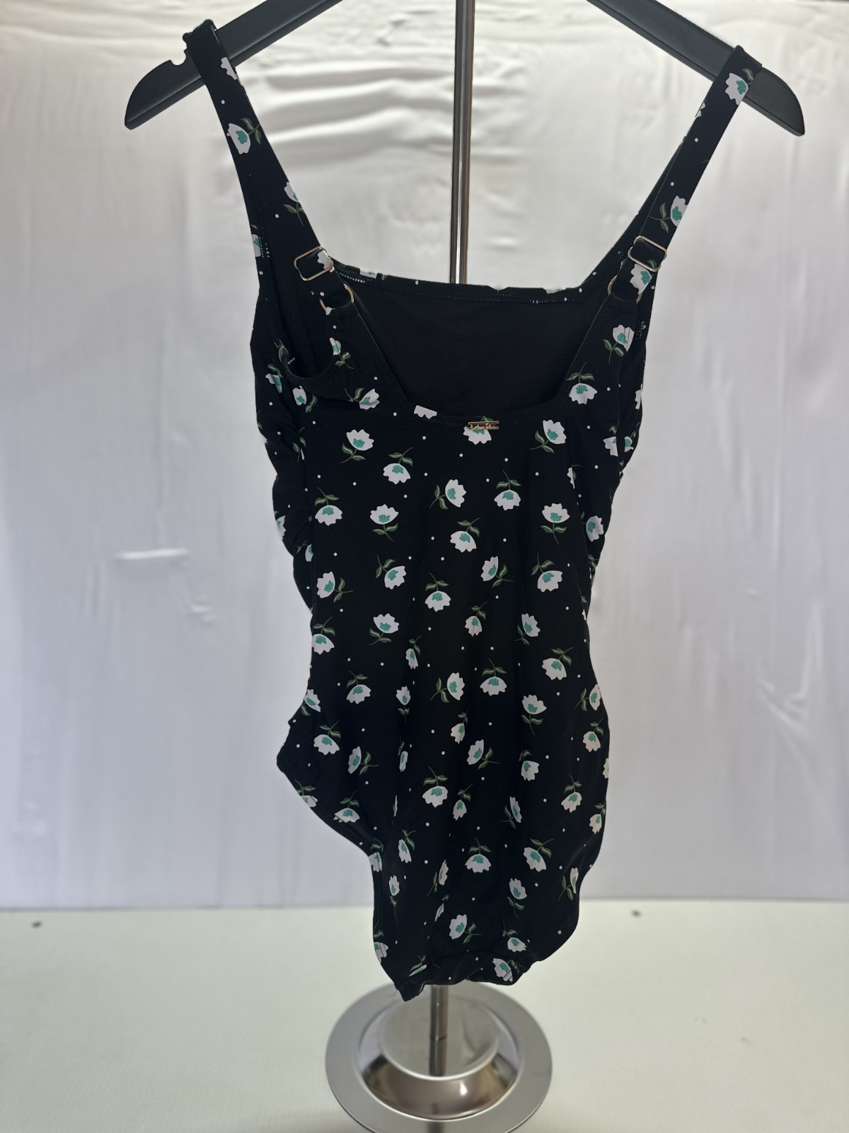 NWT Anne Cole Swimwear Size 6 One Piece Floral Printed Black