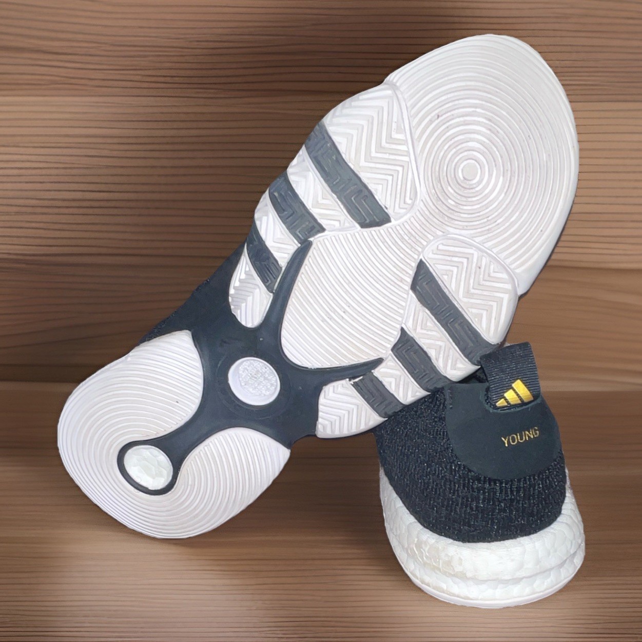 Adidas Trae Young 2 Mid, SIZE 8m Sneakers Knit Black/White/Gold accents + OG Box