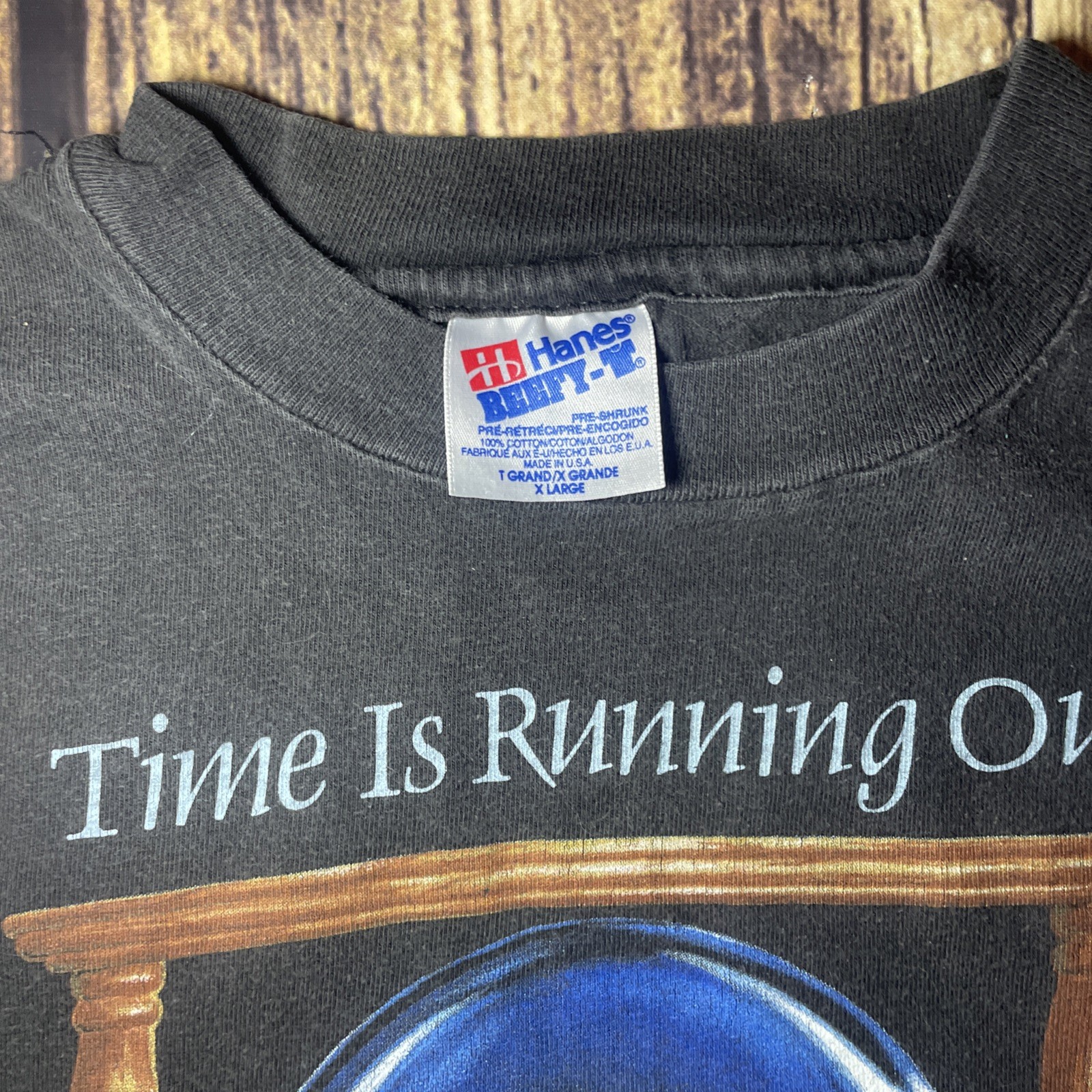 Vintage 90s Time Is Running Out Art Earth Day T-shirt Size XL Single Stitch USA