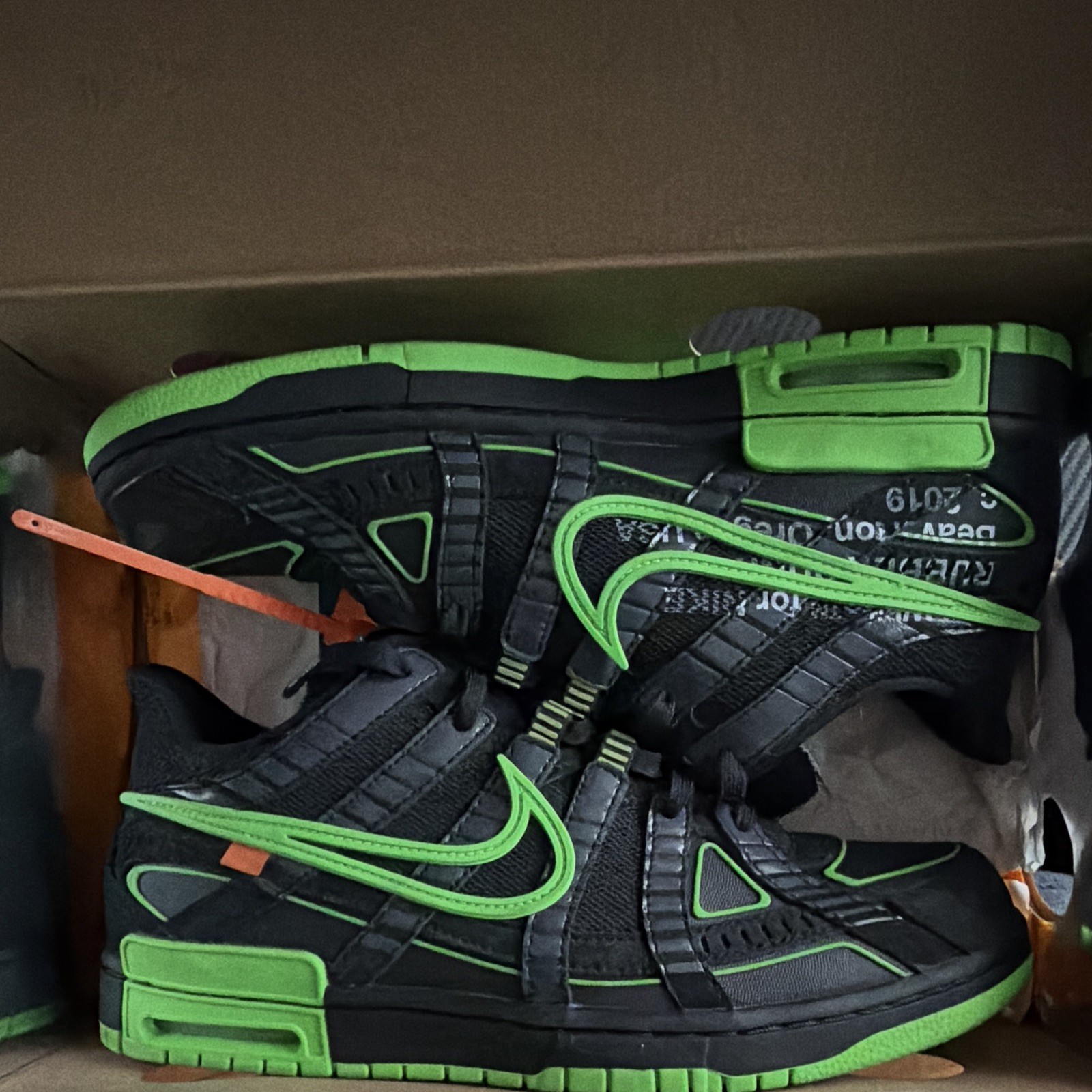 Nike Air Rubber Dunk x Off-White Low Top Green Strike Black/Green CU6015-001