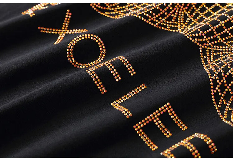 Fashion Trend Bear Rhinestones Streetwear Long Sleeve Luxury Men V-Neck T-Shirt
