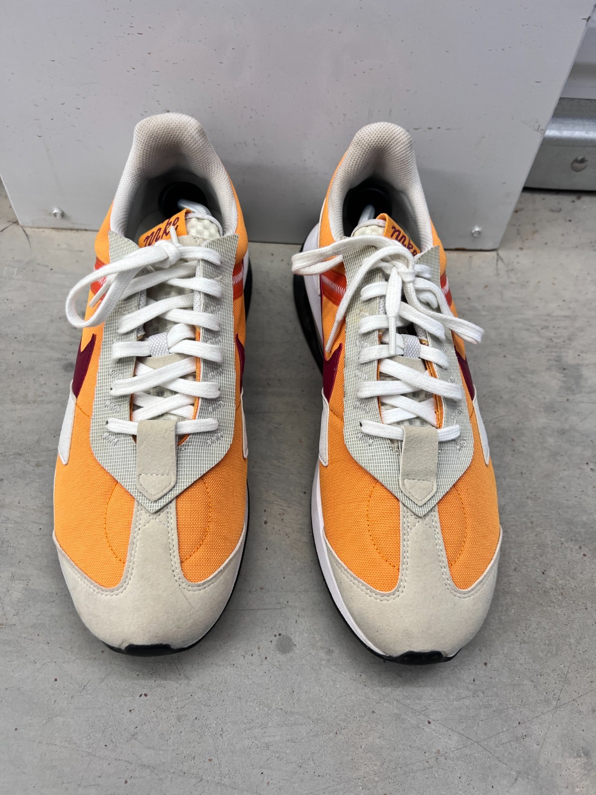 Nike Air Max Pre-Day ‘Kumquat’ DC9402-800 Sneaker Men US 13 Orange Running Shoes