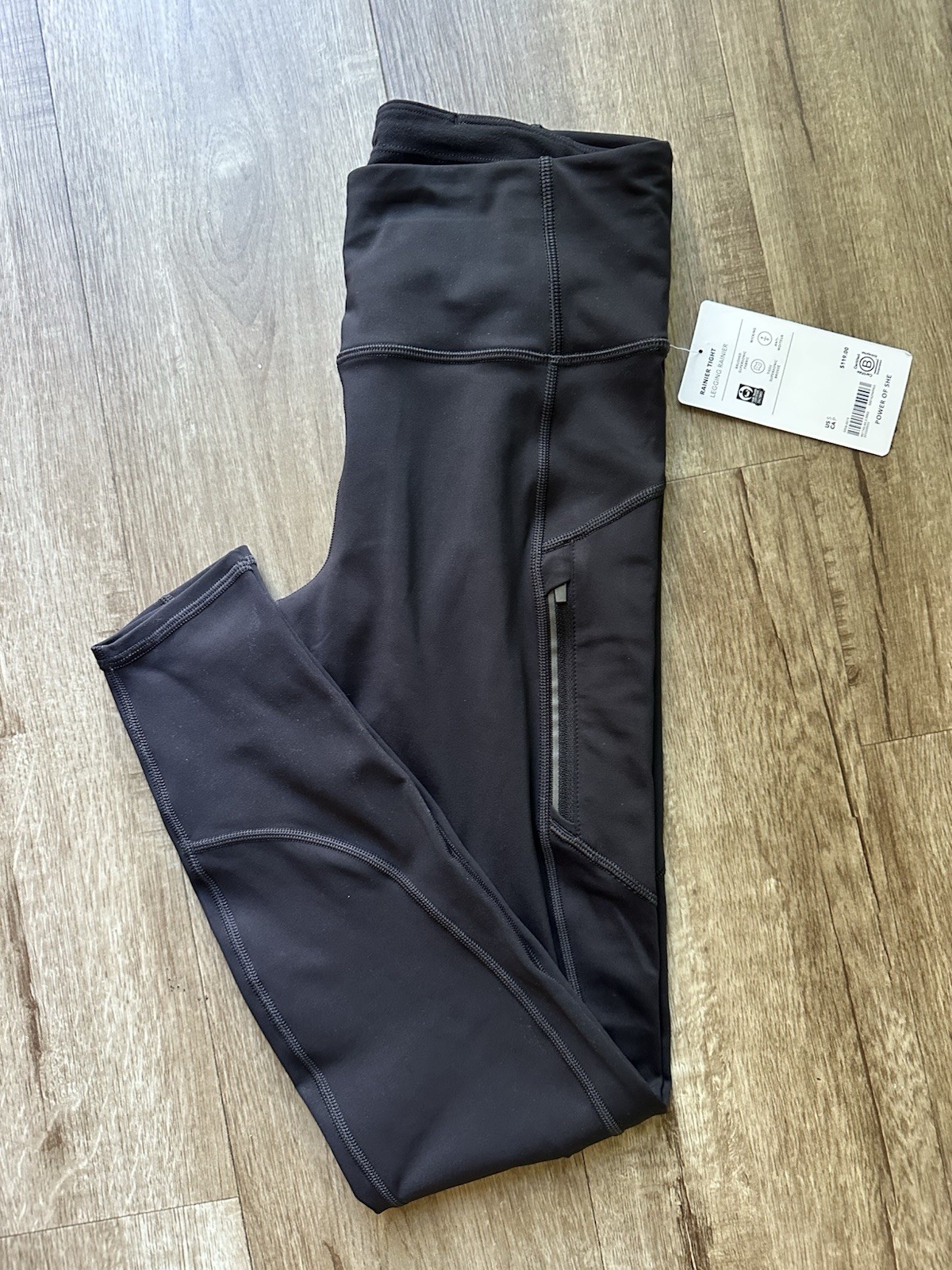 ATHLETA, Rainier Tight Legging. Small. Black. NWT