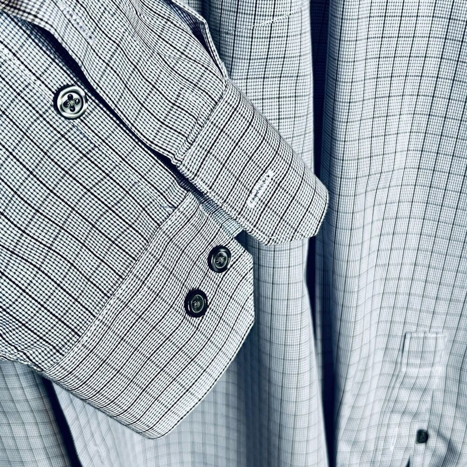 Alfani Mens Fitted Plaid Button Down Shirt Sz XL 17.5 Blue White Stretch Fabric