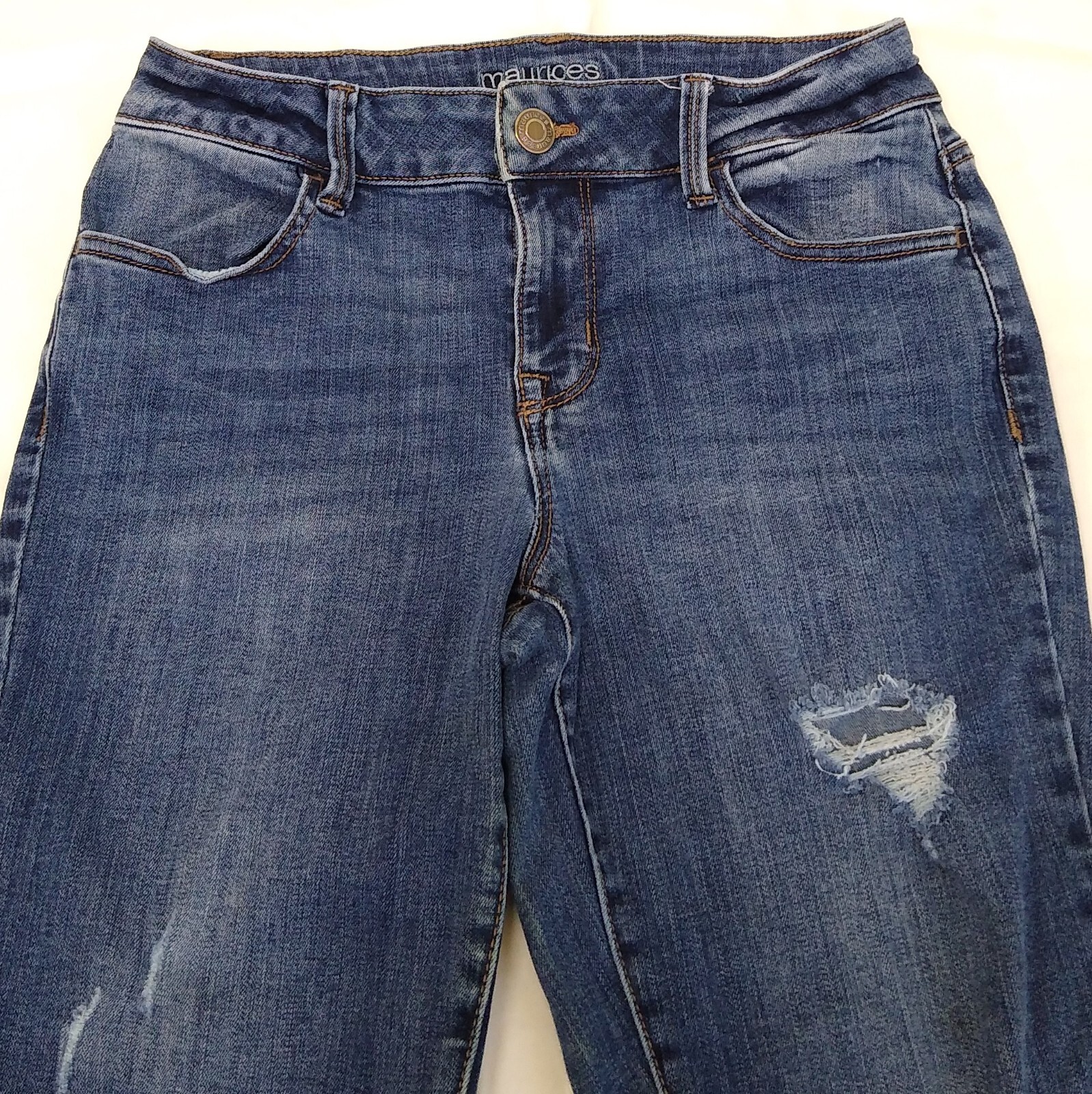 Maurices Jeans Small (4/6) X-long Mid-Rise Distressed Skinny Medium Wash Denim