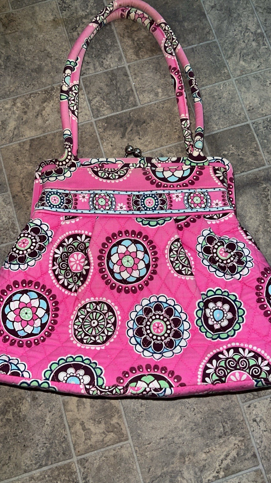 Vera Bradley Pink Multicolor Floral Quilted Shoulder Bag Kiss Lock Zip Pockets